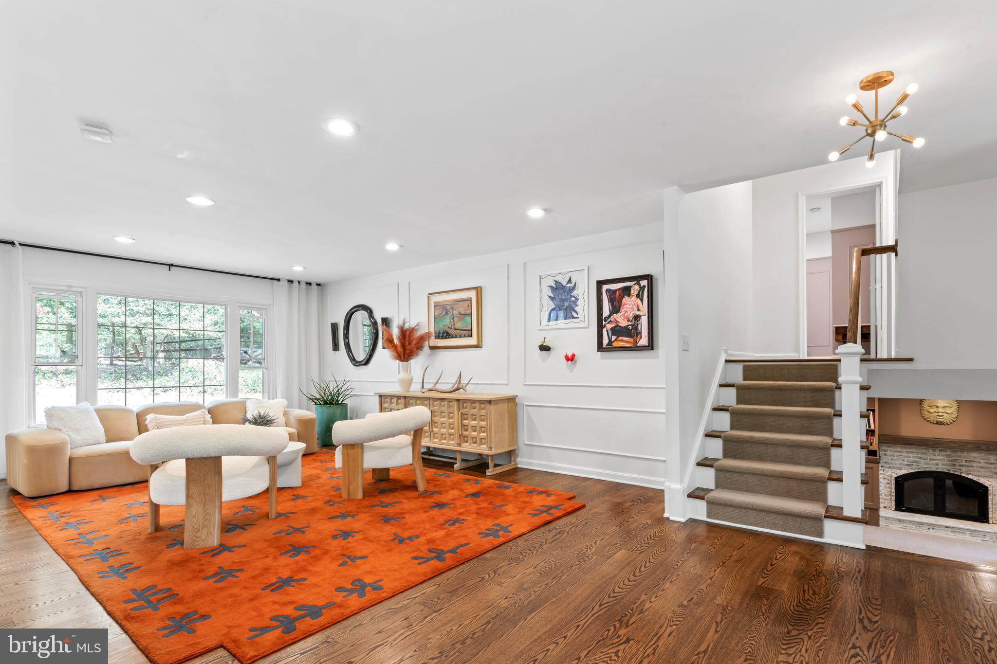 RESTON - Residential