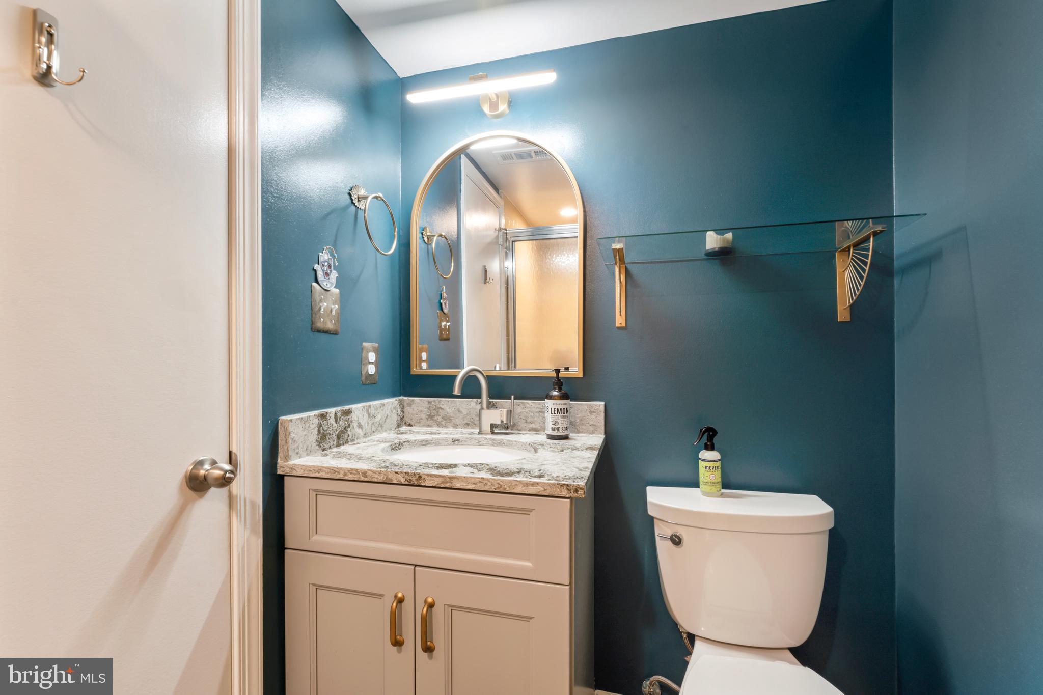 RESTON - Residential