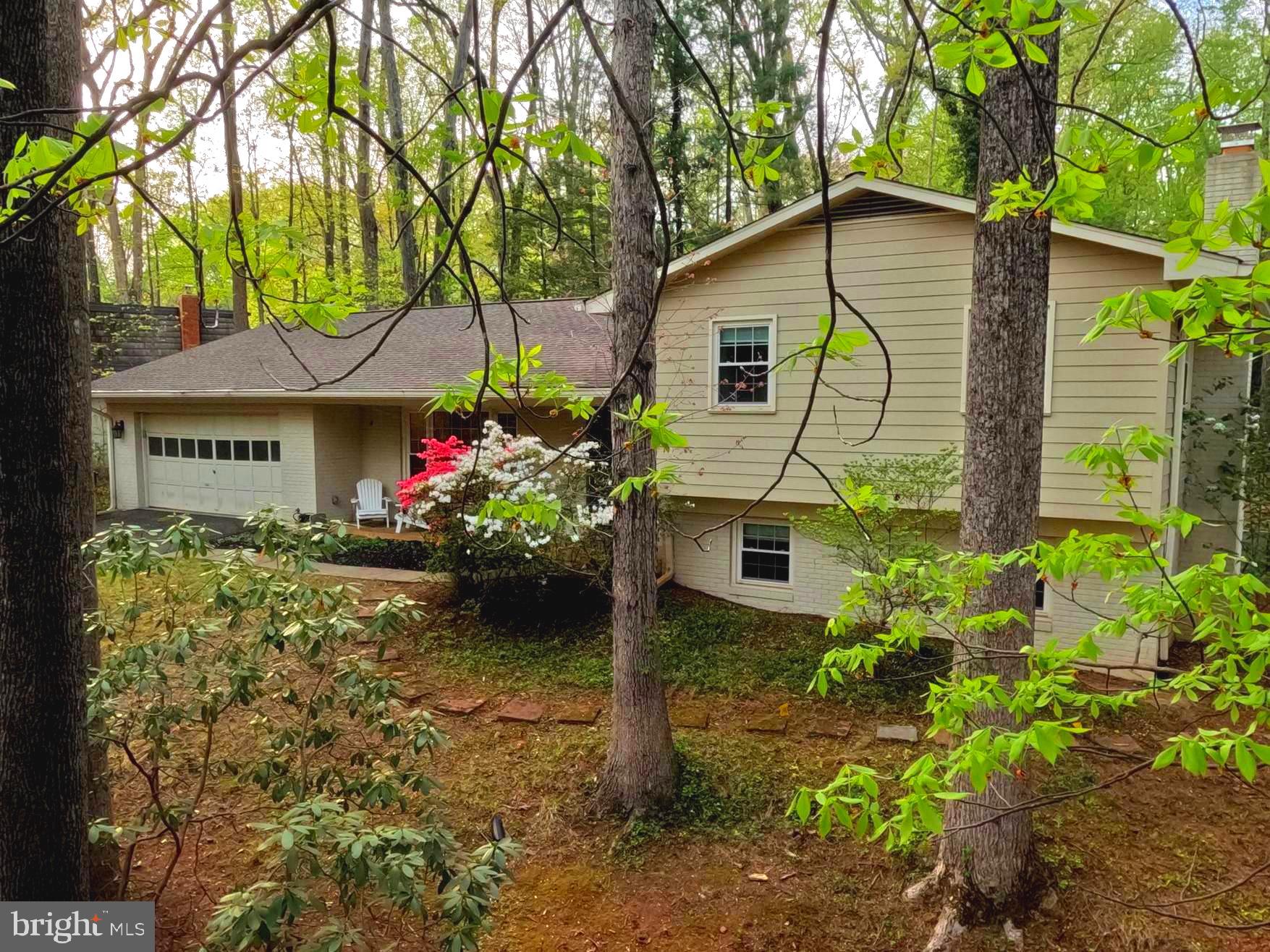 RESTON - Residential