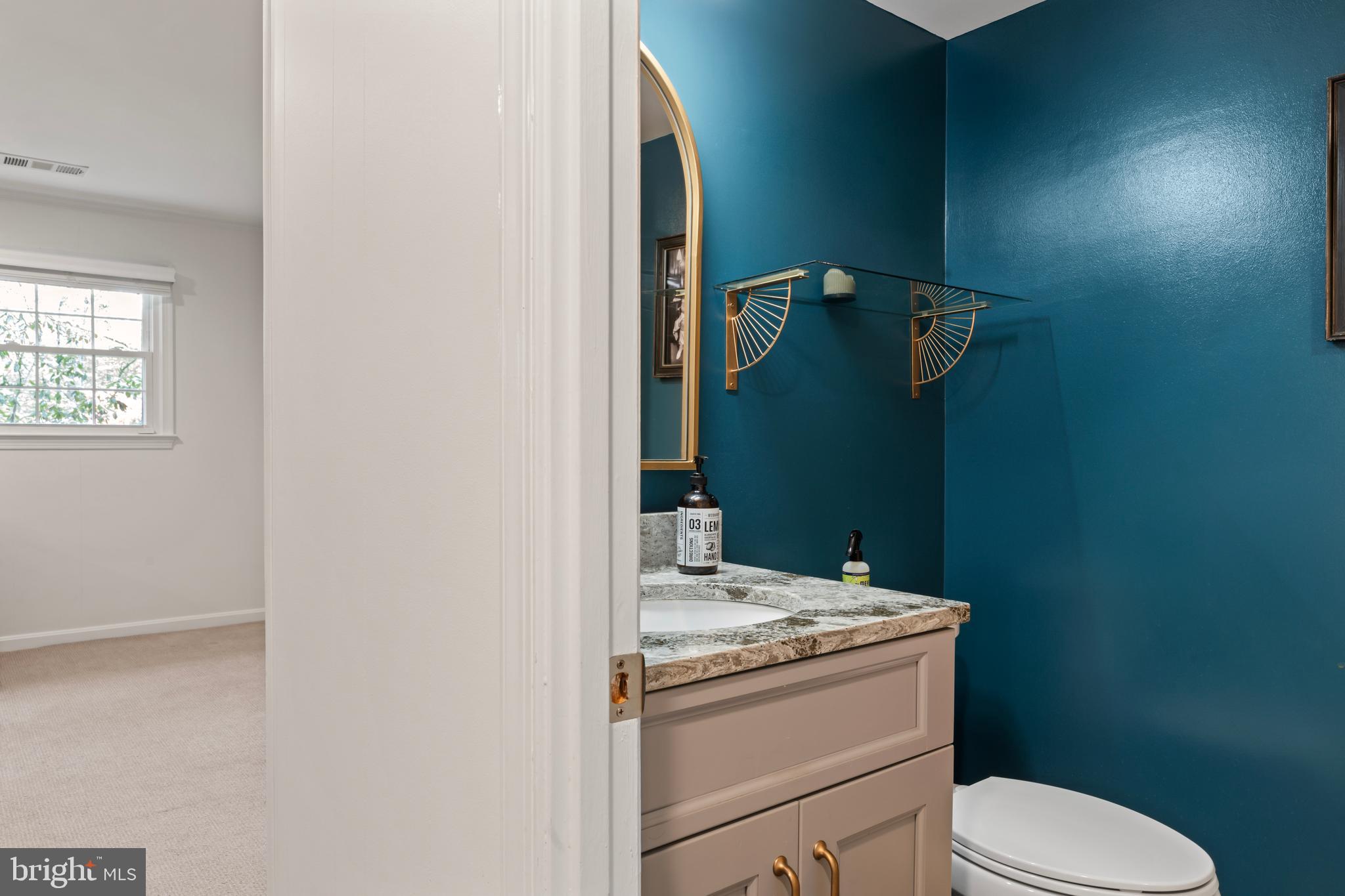 RESTON - Residential