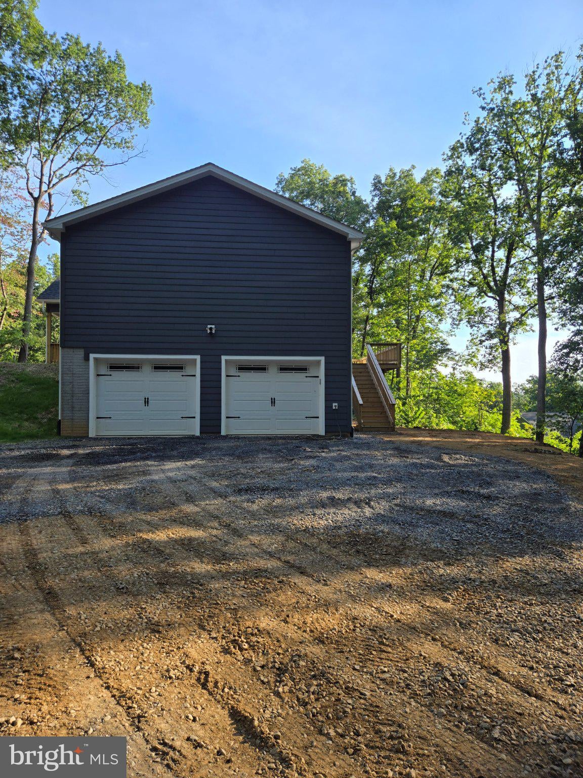327 WOODPECKER WAY
