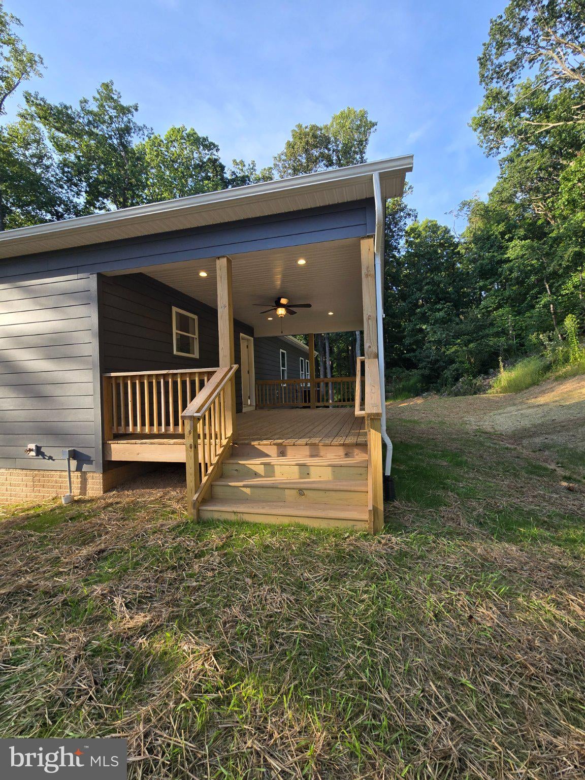 327 WOODPECKER WAY