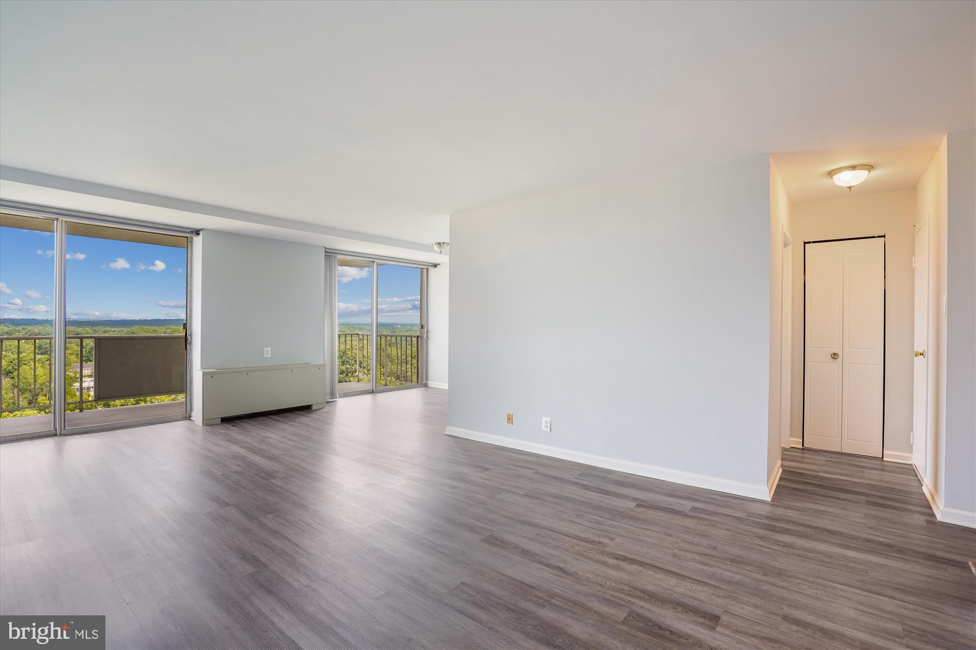 THE FOUNTAINS - Residential