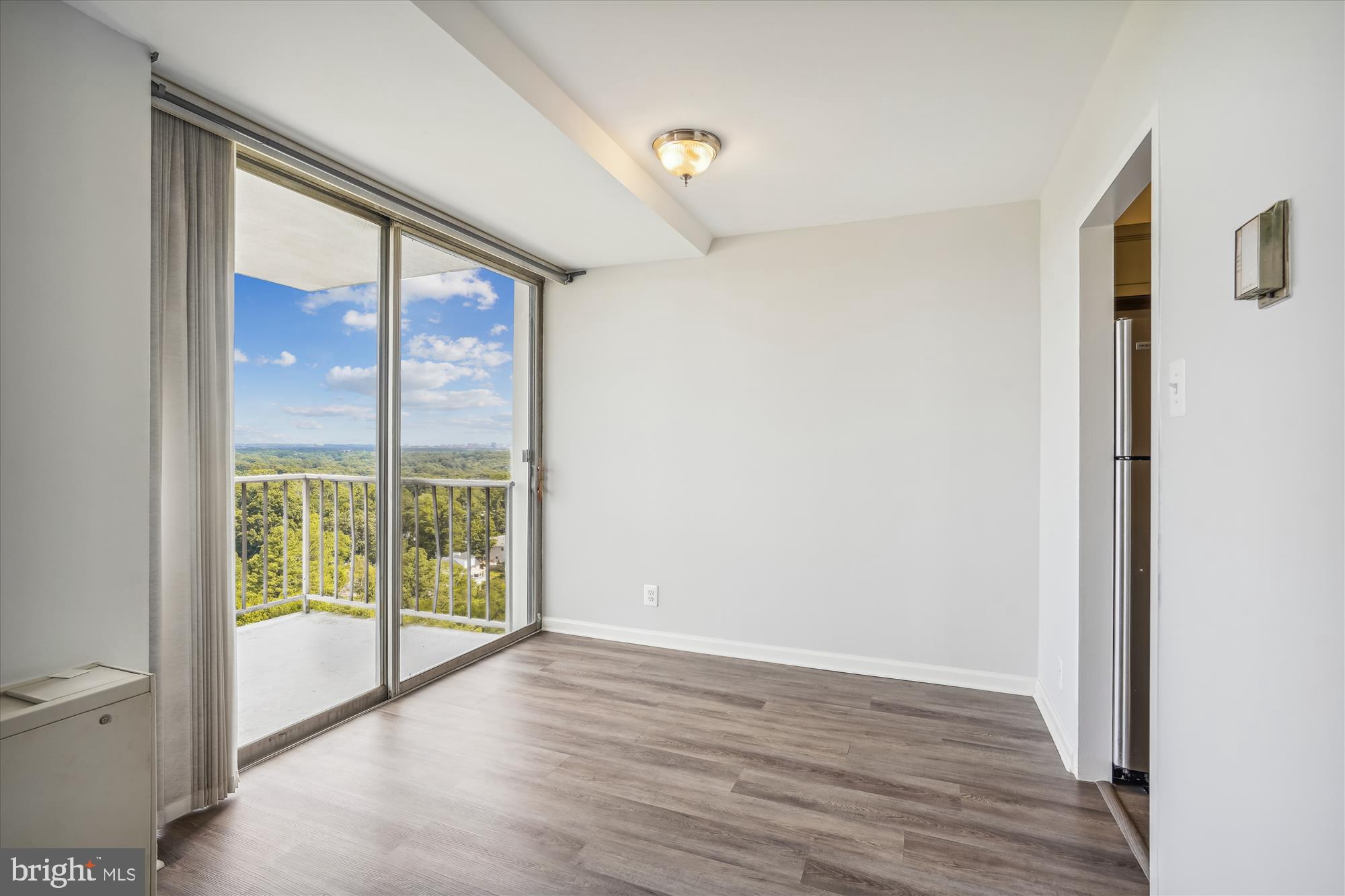 THE FOUNTAINS - Residential