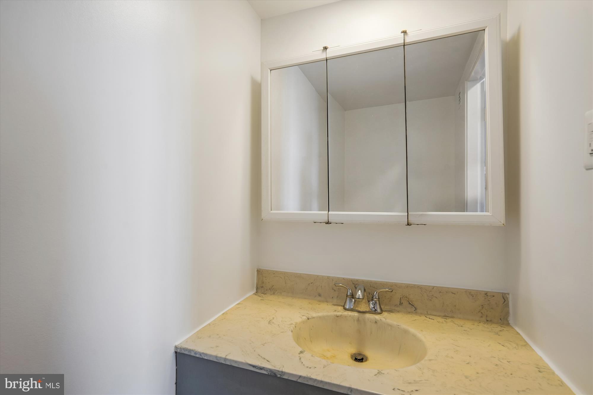 THE FOUNTAINS - Residential