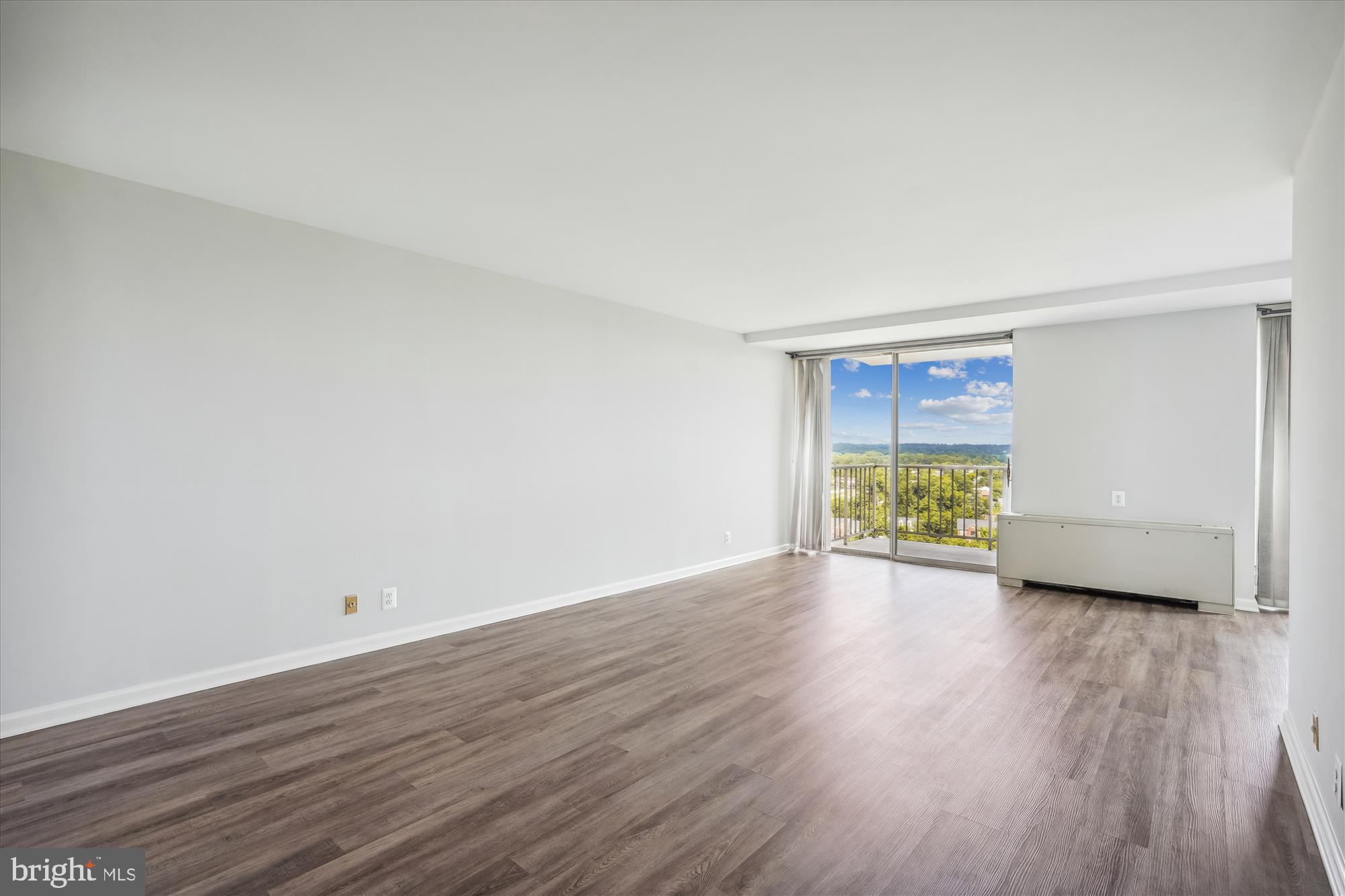 THE FOUNTAINS - Residential