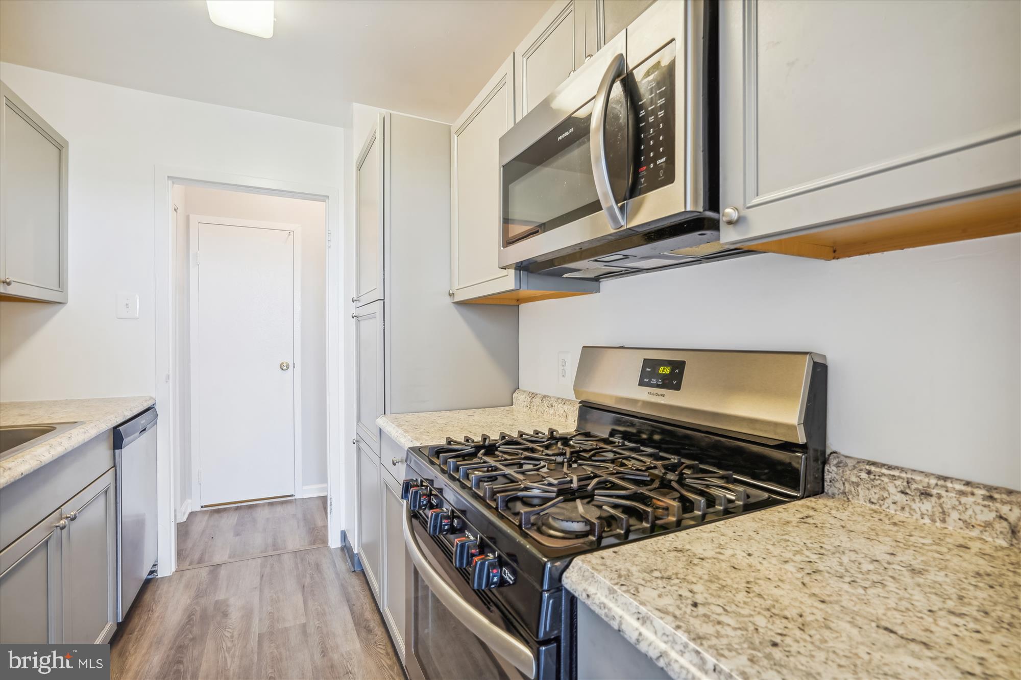 THE FOUNTAINS - Residential