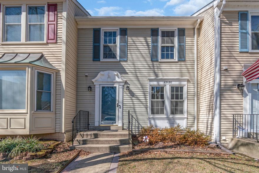 Charming and updated 3-Bedroom Home in a Prime Location! Welcome to this beautifully updated 3-bedroom, 3.5-bathroom home, perfect for families seeking comfort and convenience. Featuring updated main level floor and fresh paint throughout, this home offers a modern and inviting feel.
Located in a family-oriented neighborhood, you'll love the proximity to parks, shopping centers, and everyday essentials. Whether you're looking to relax in a nearby green space or enjoy the convenience of nearby amenities, this home offers the best of both worlds. ## Back in the market ## Buyers got cold feet... No seller's fault ## Pending release ##
Don’t miss out on this incredible opportunity, schedule a showing today!