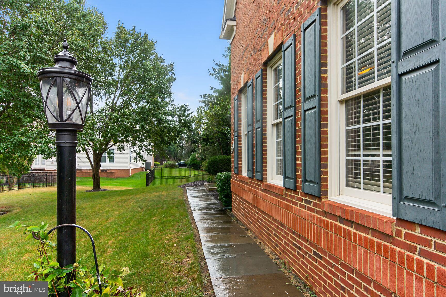 PIEDMONT - Residential