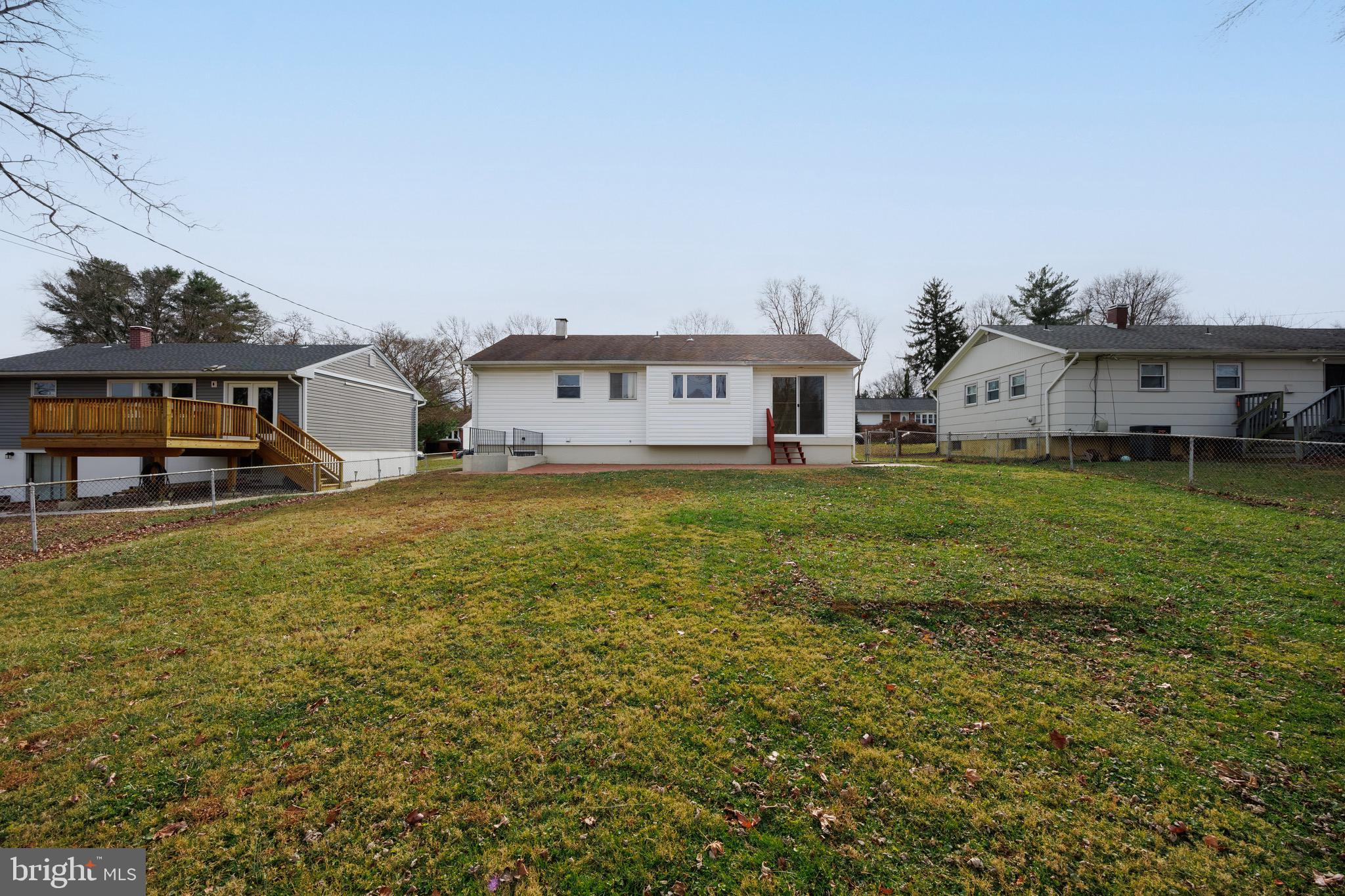 SUBURBIA - Residential