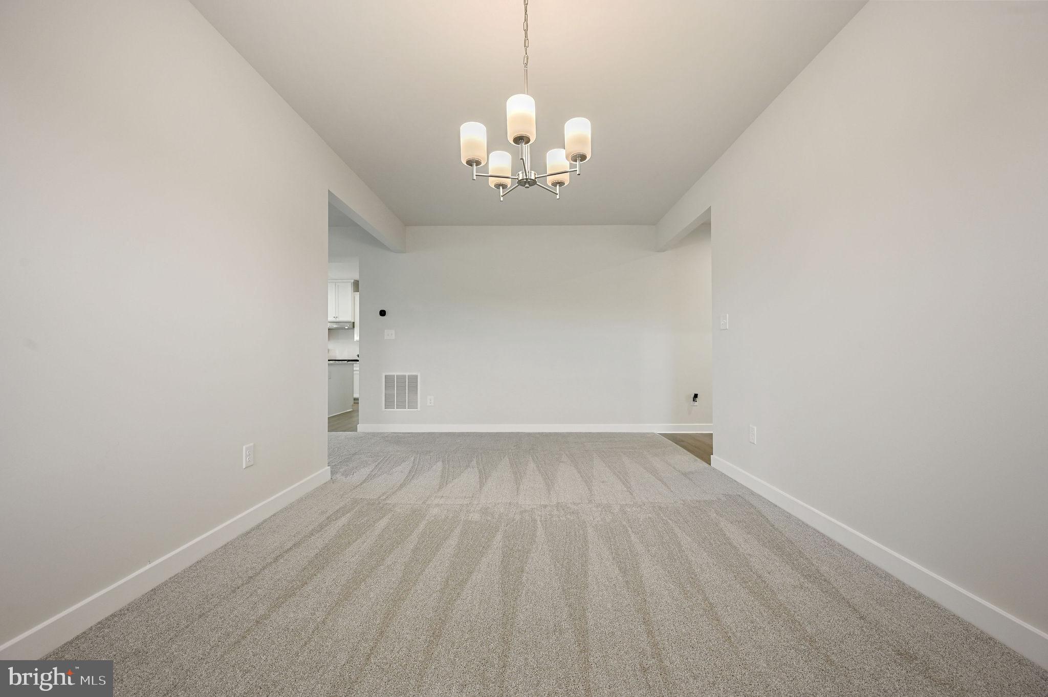 HIDDEN BROOK - Residential