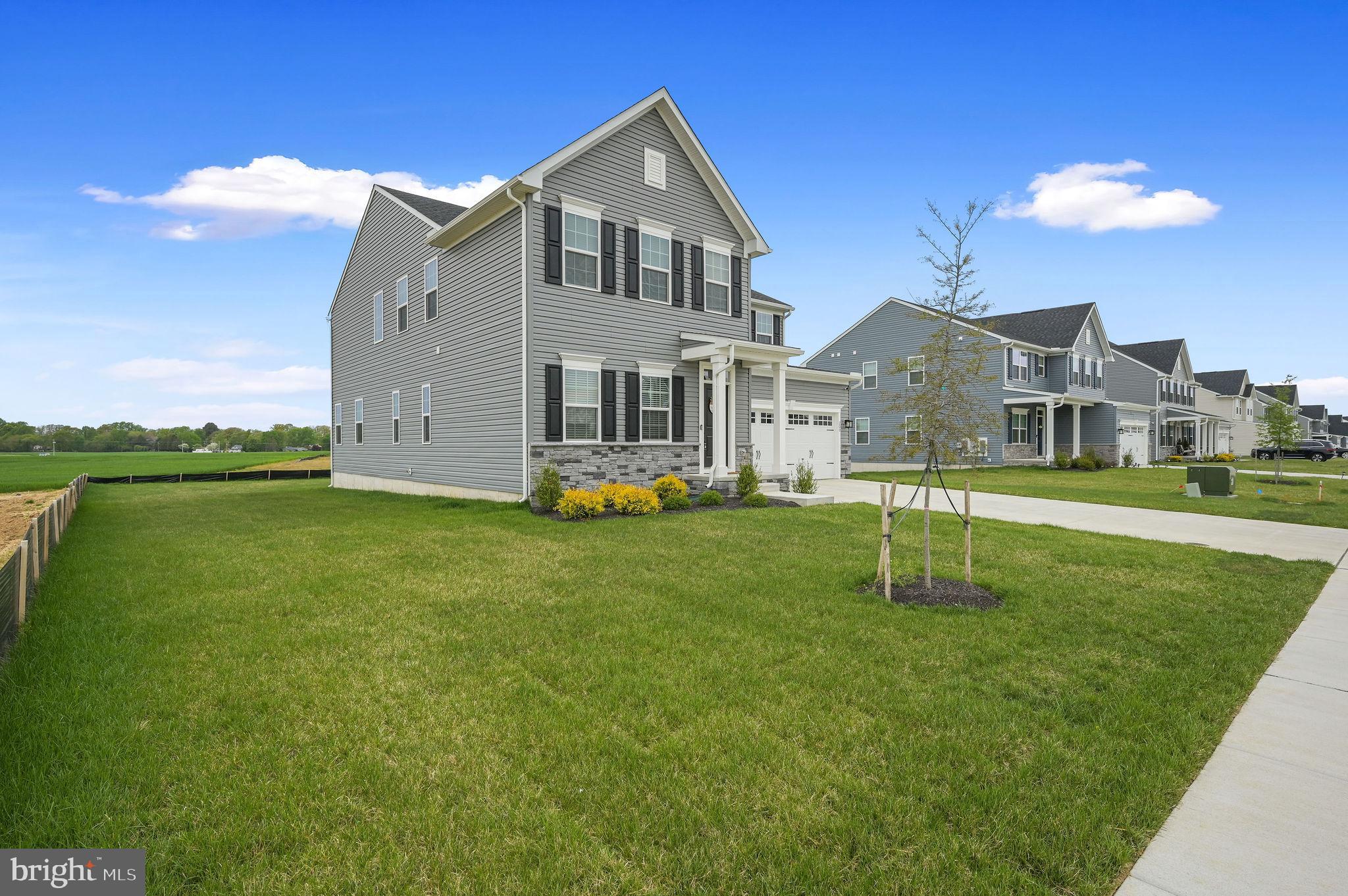 HIDDEN BROOK - Residential