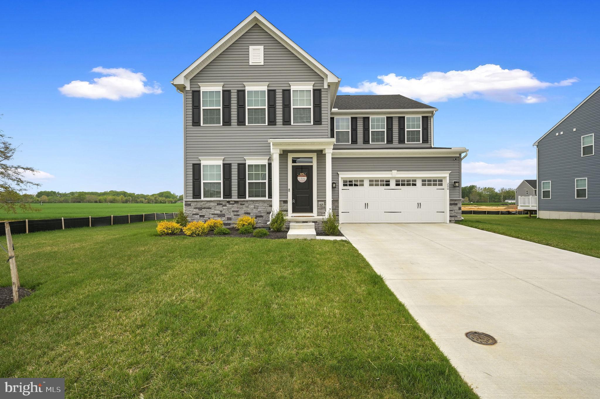 HIDDEN BROOK - Residential