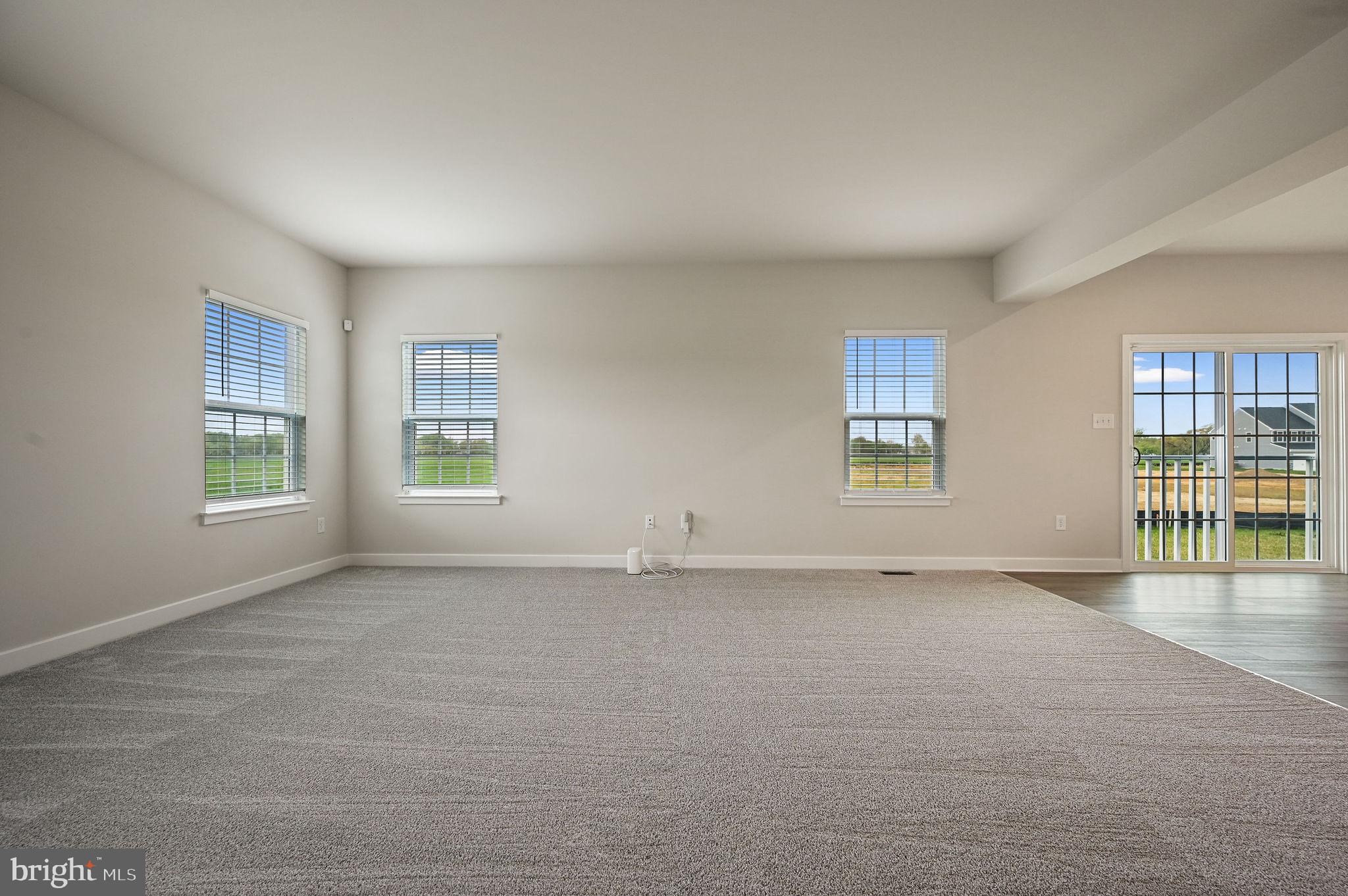 HIDDEN BROOK - Residential