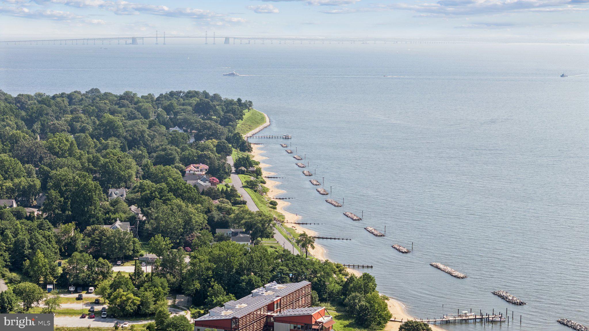 BAY HIGHLANDS - Residential