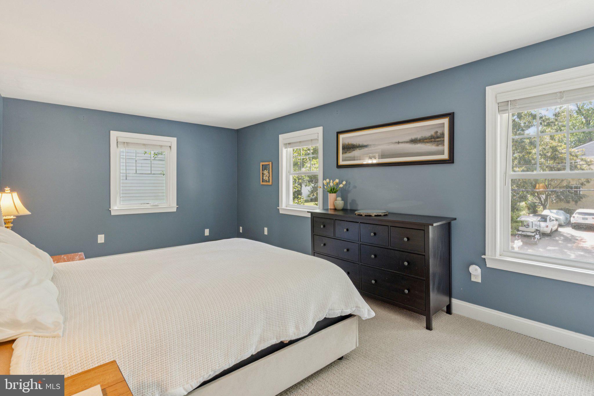 BAY HIGHLANDS - Residential