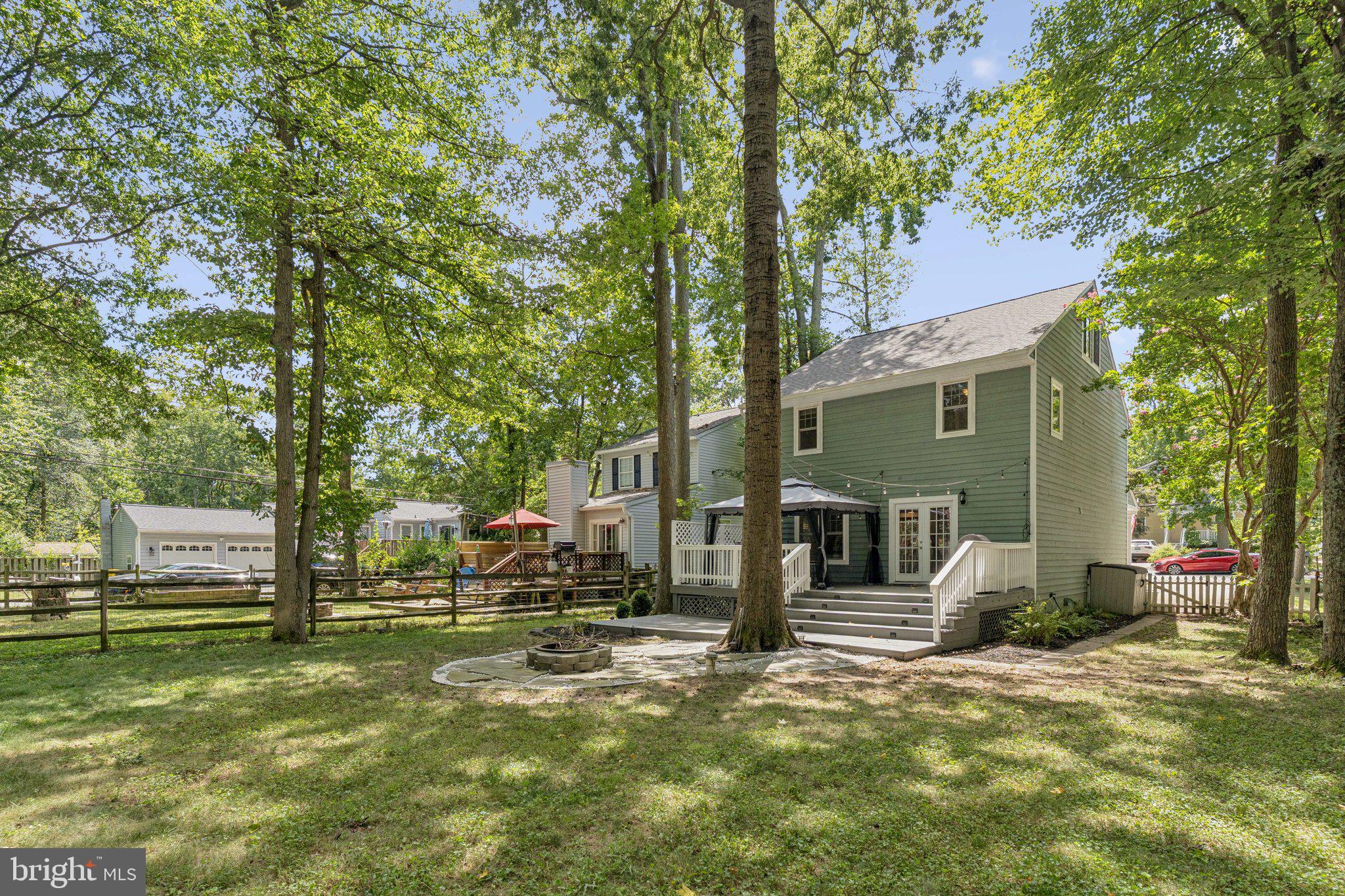 BAY HIGHLANDS - Residential