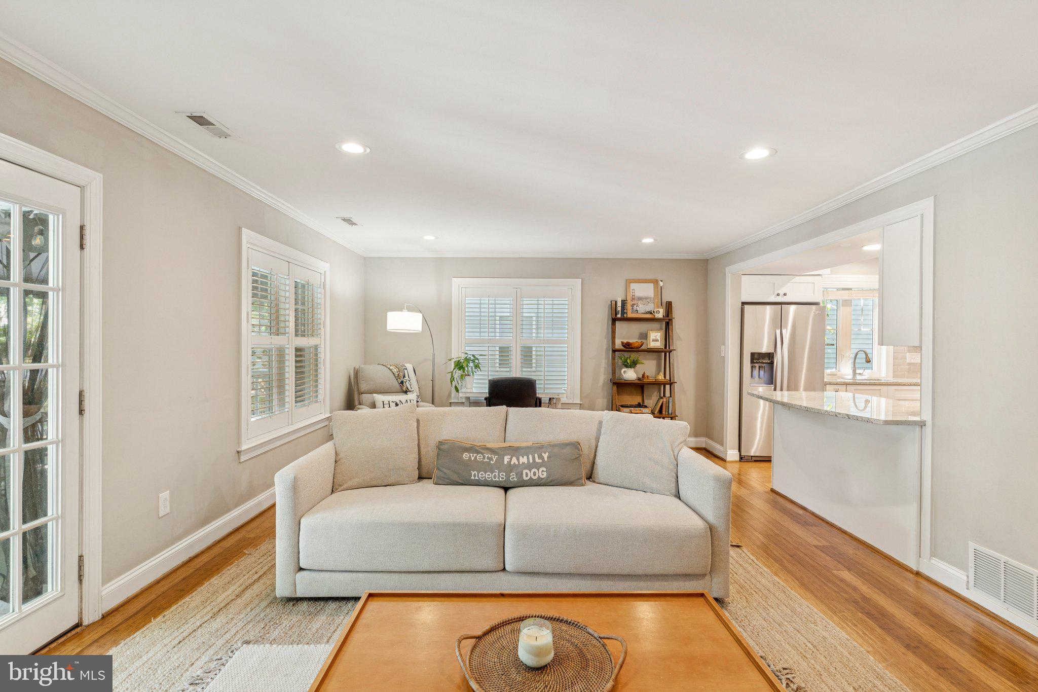 BAY HIGHLANDS - Residential