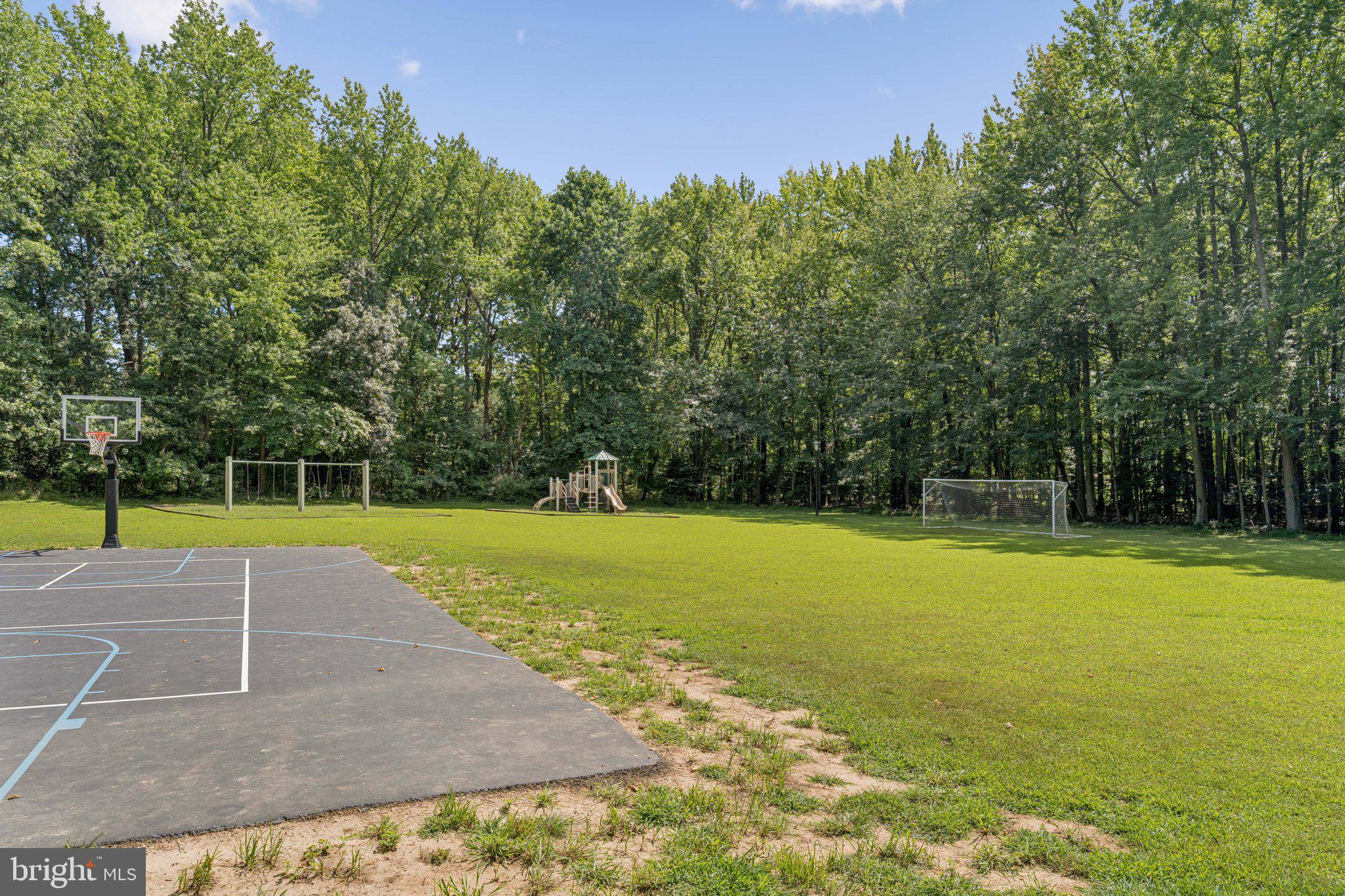 BAY HIGHLANDS - Residential