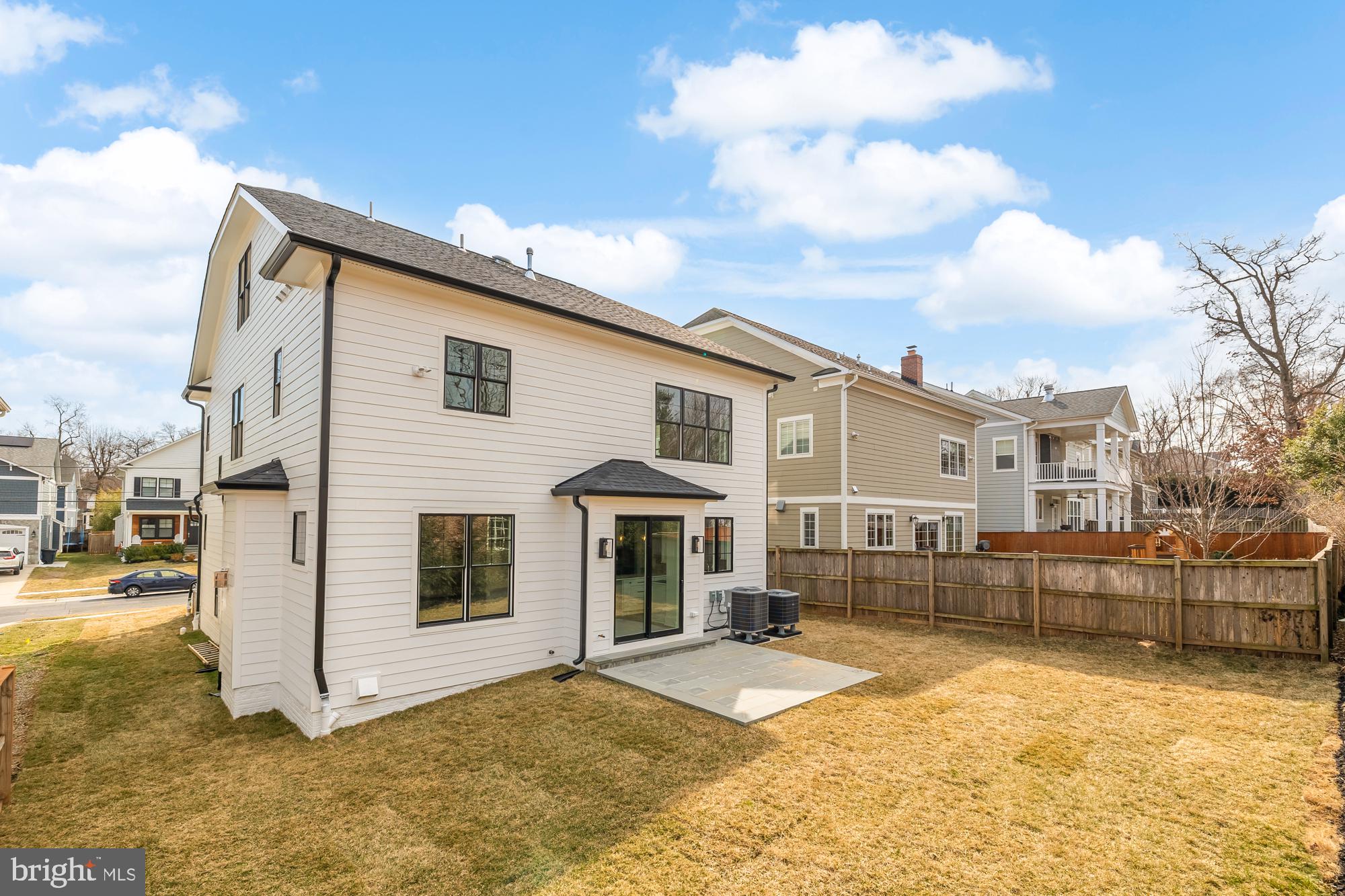 ALTA VISTA GARDENS - Residential