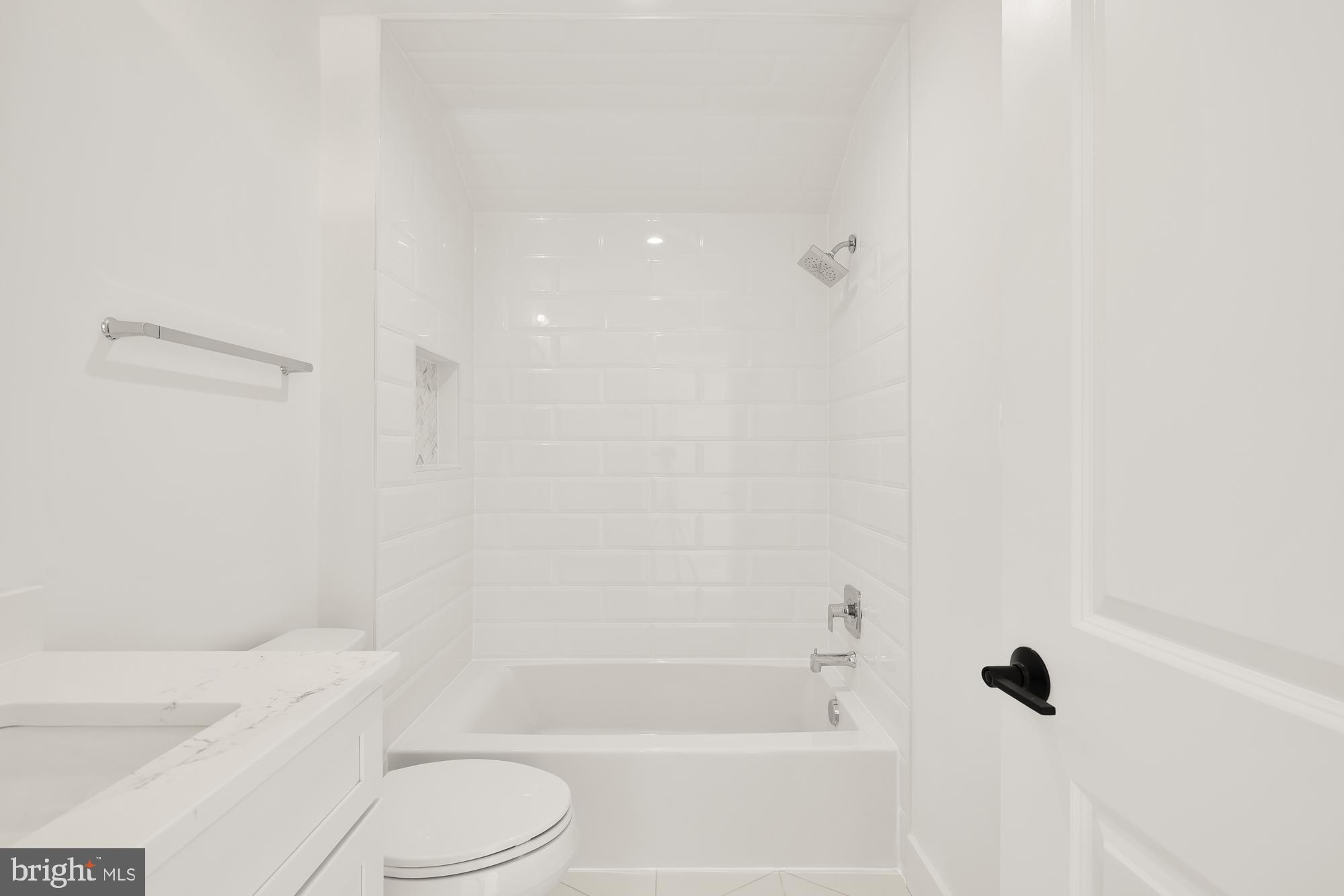 ALTA VISTA GARDENS - Residential