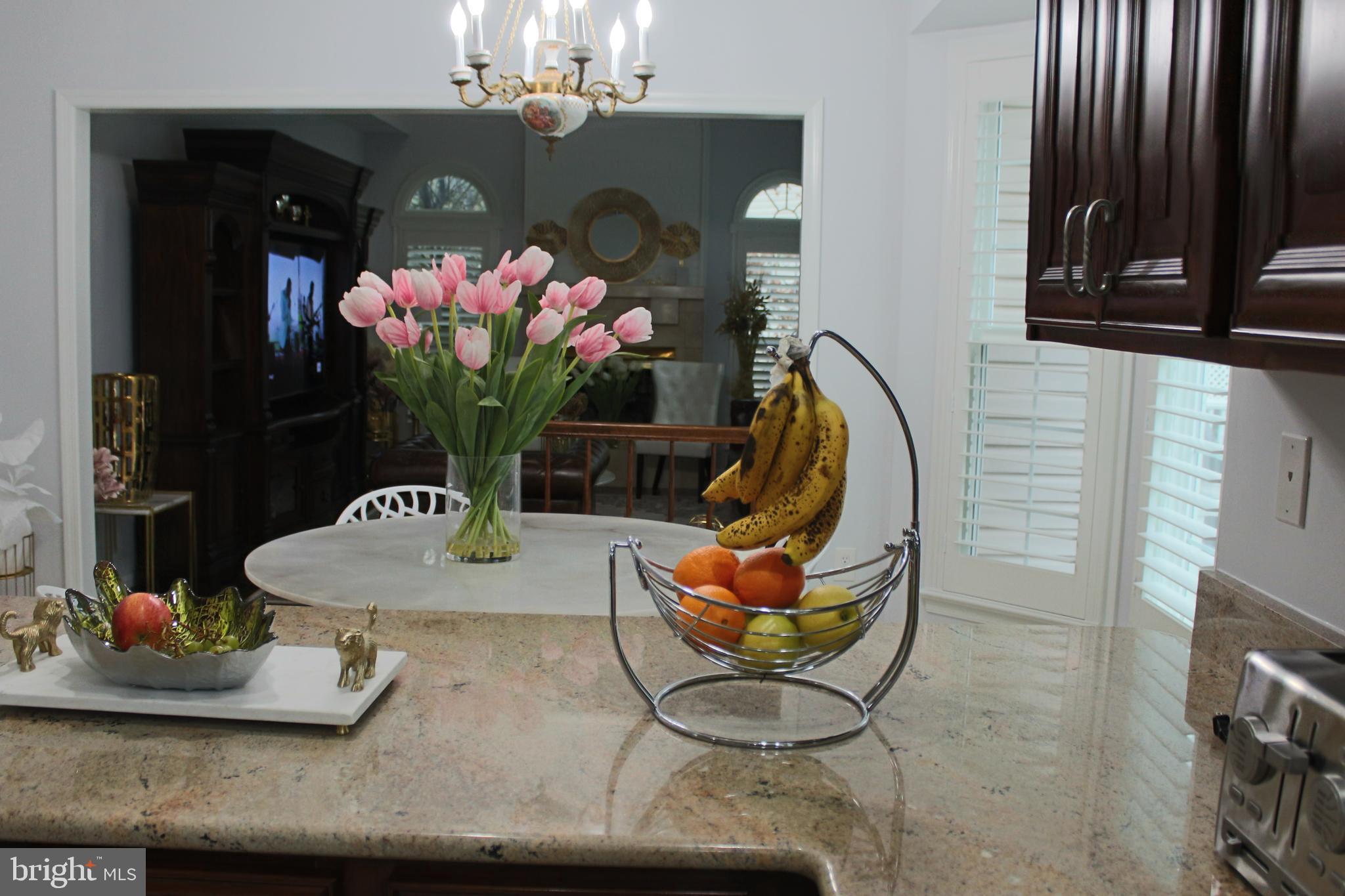 SOUTH RUN - Residential Lease