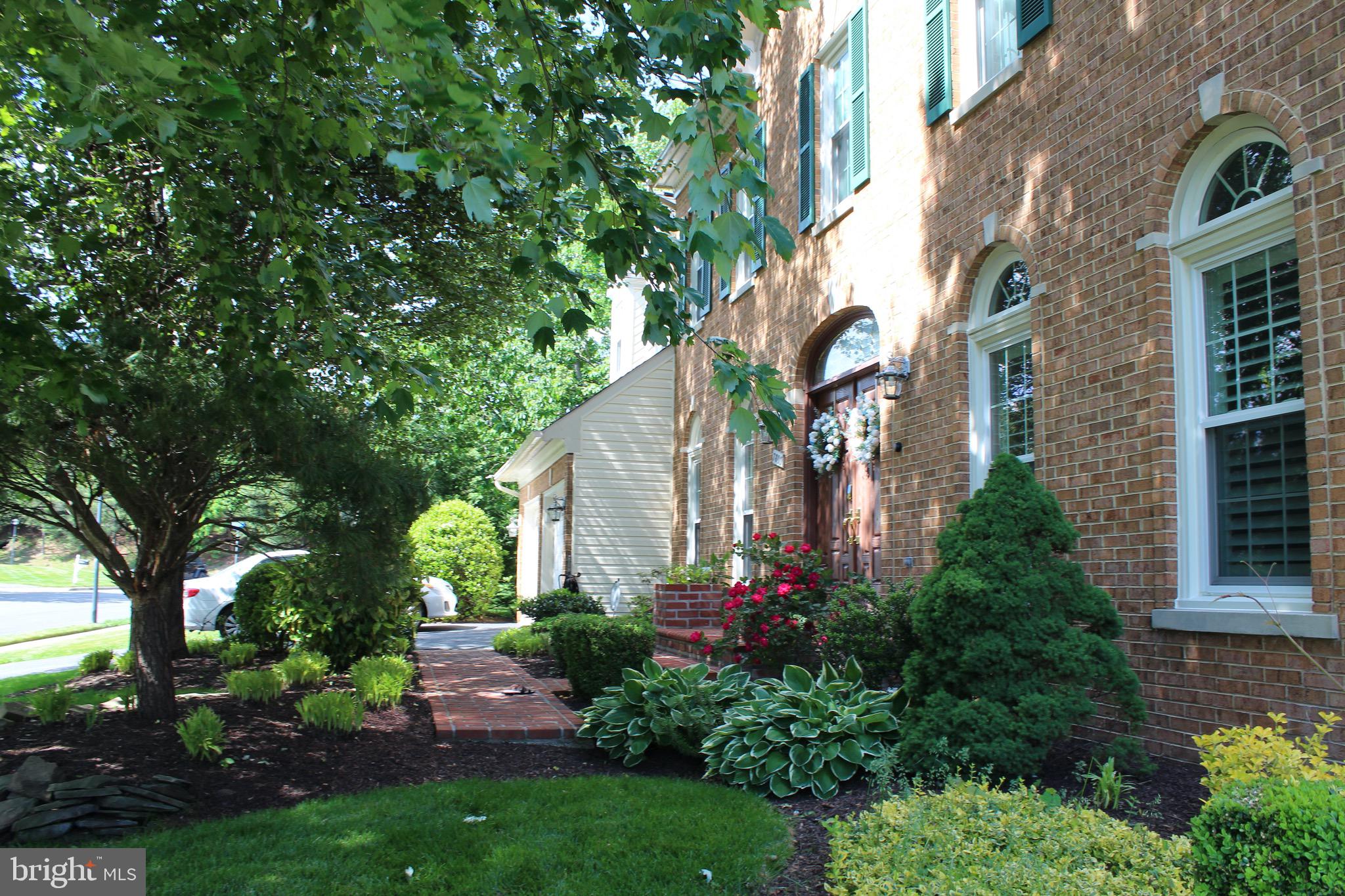 SOUTH RUN - Residential Lease