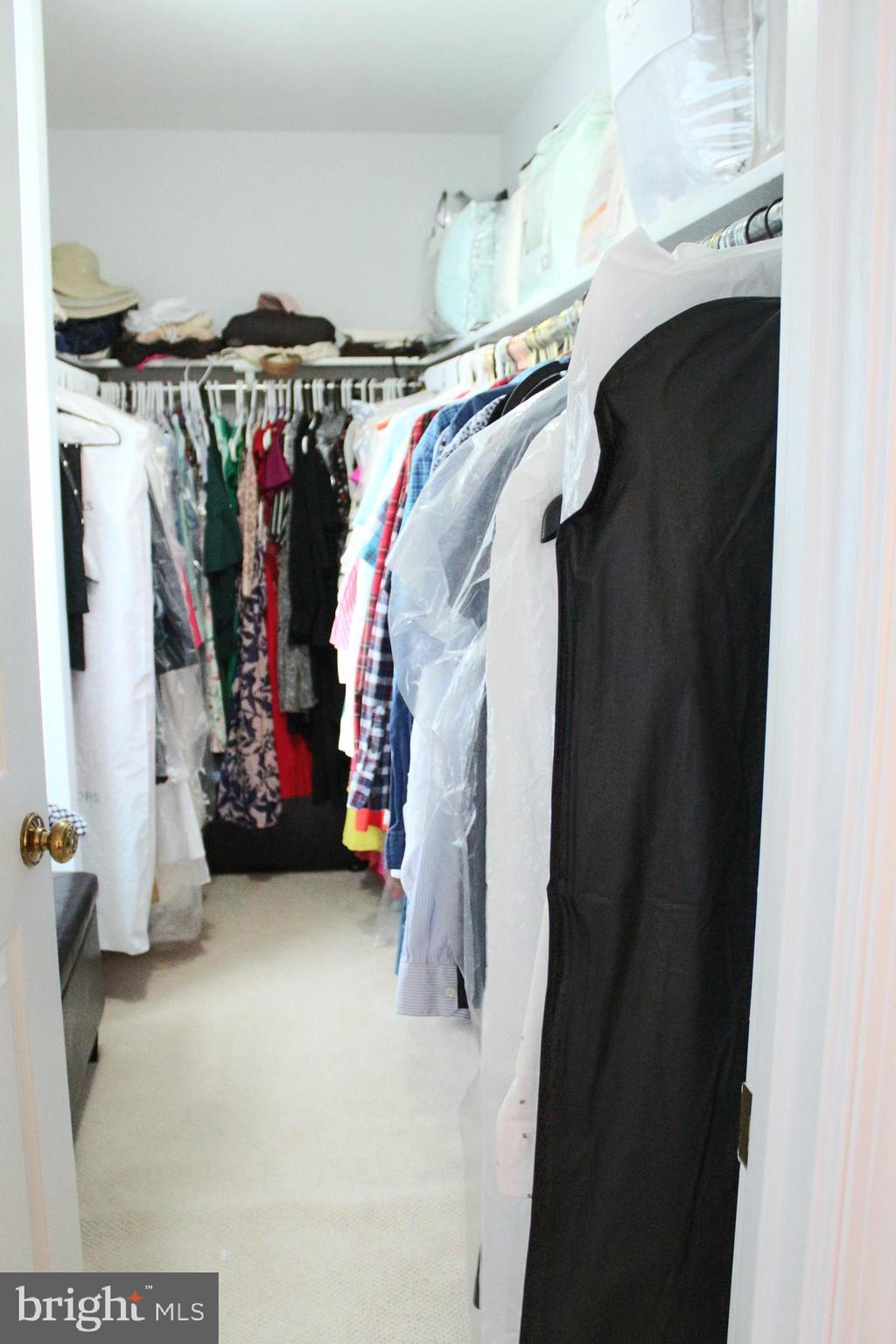 SOUTH RUN - Residential Lease