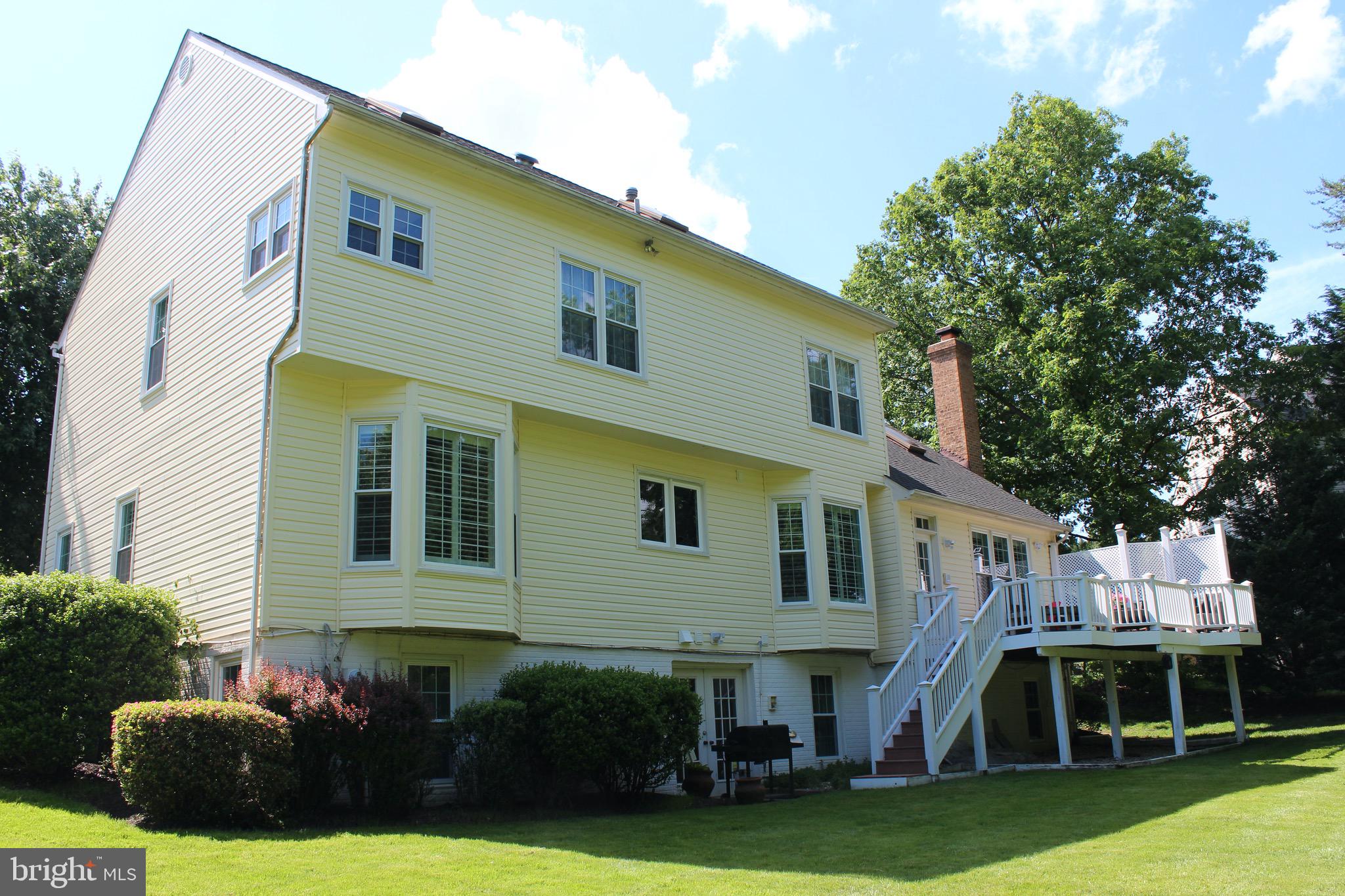 SOUTH RUN - Residential Lease