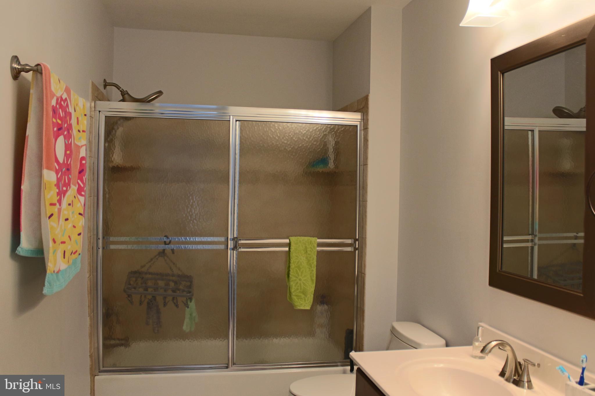 SOUTH RUN - Residential Lease