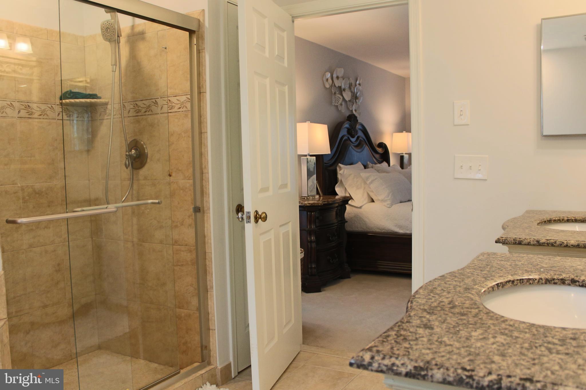 SOUTH RUN - Residential Lease