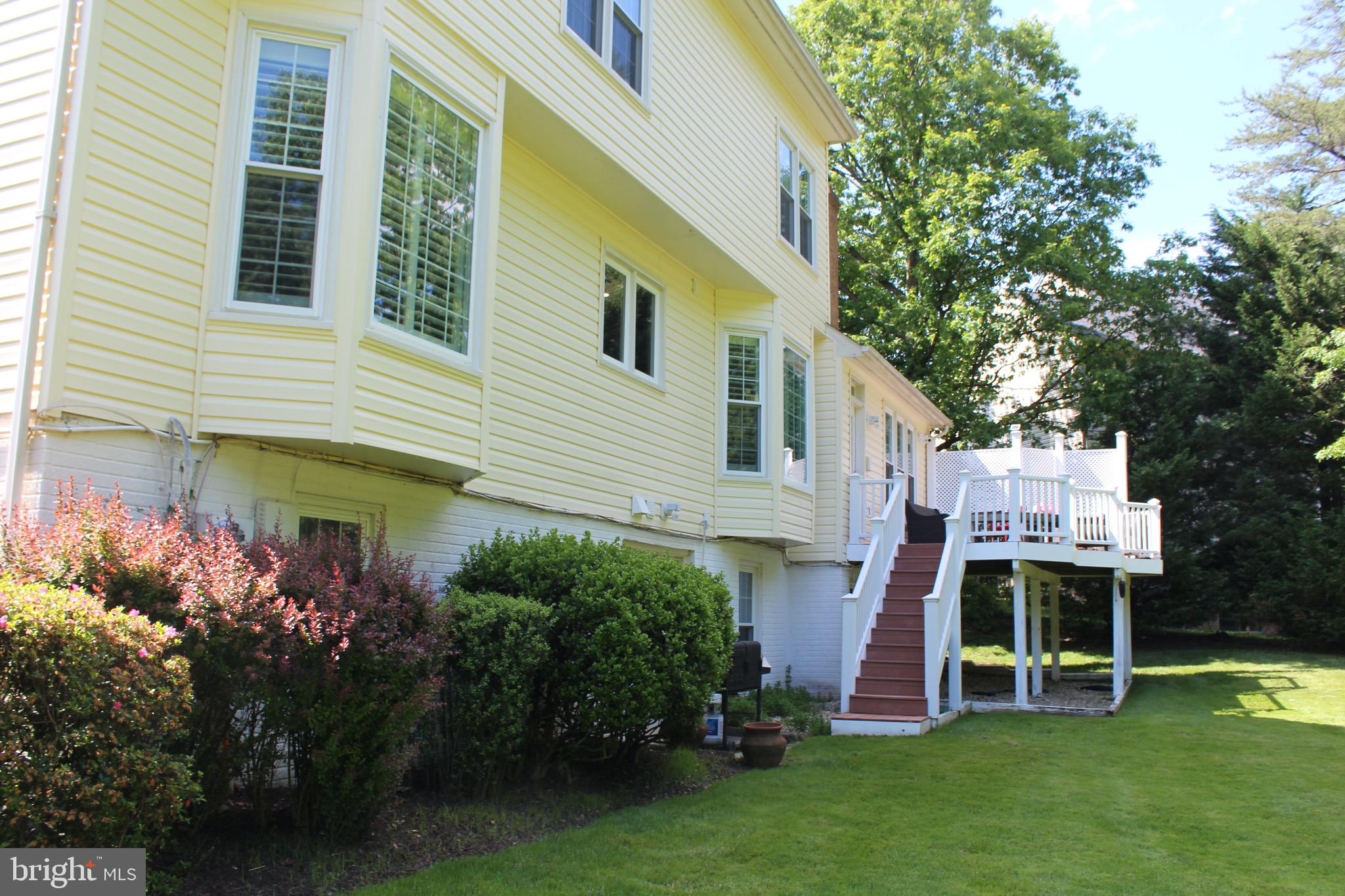 SOUTH RUN - Residential Lease