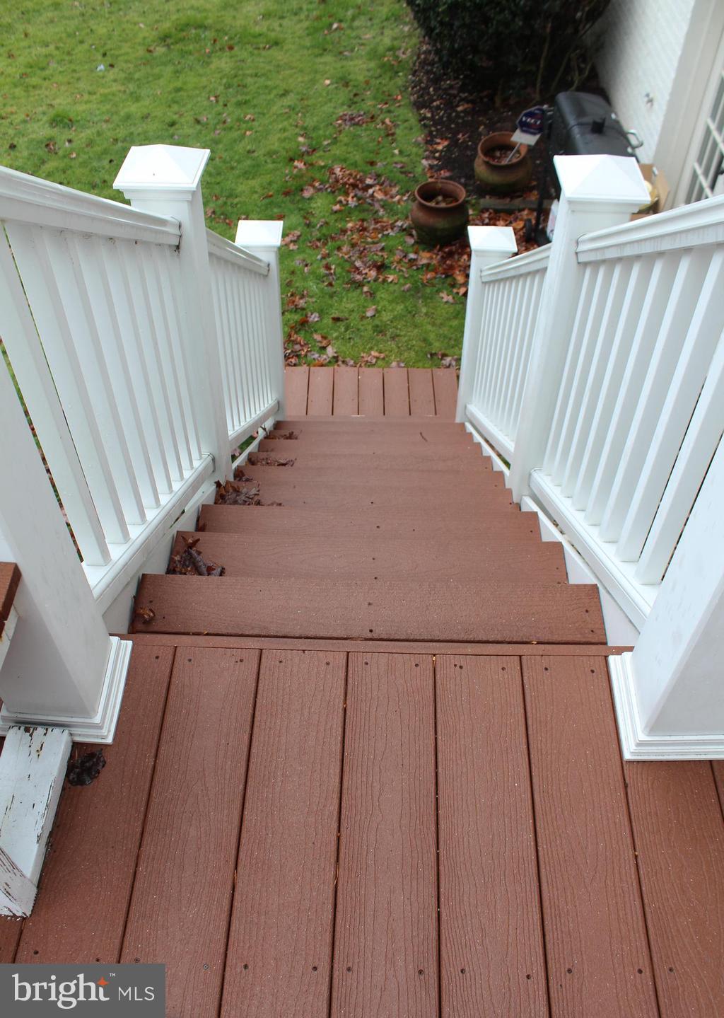 SOUTH RUN - Residential Lease