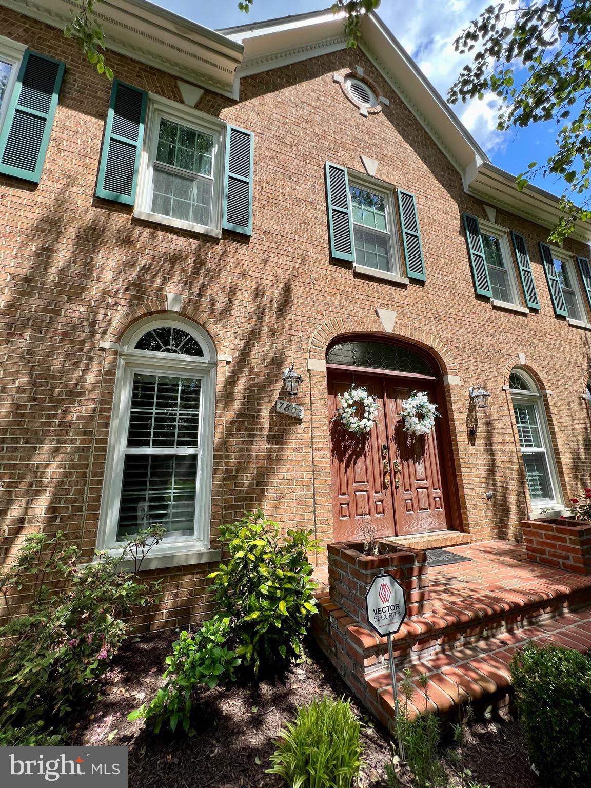 SOUTH RUN - Residential Lease