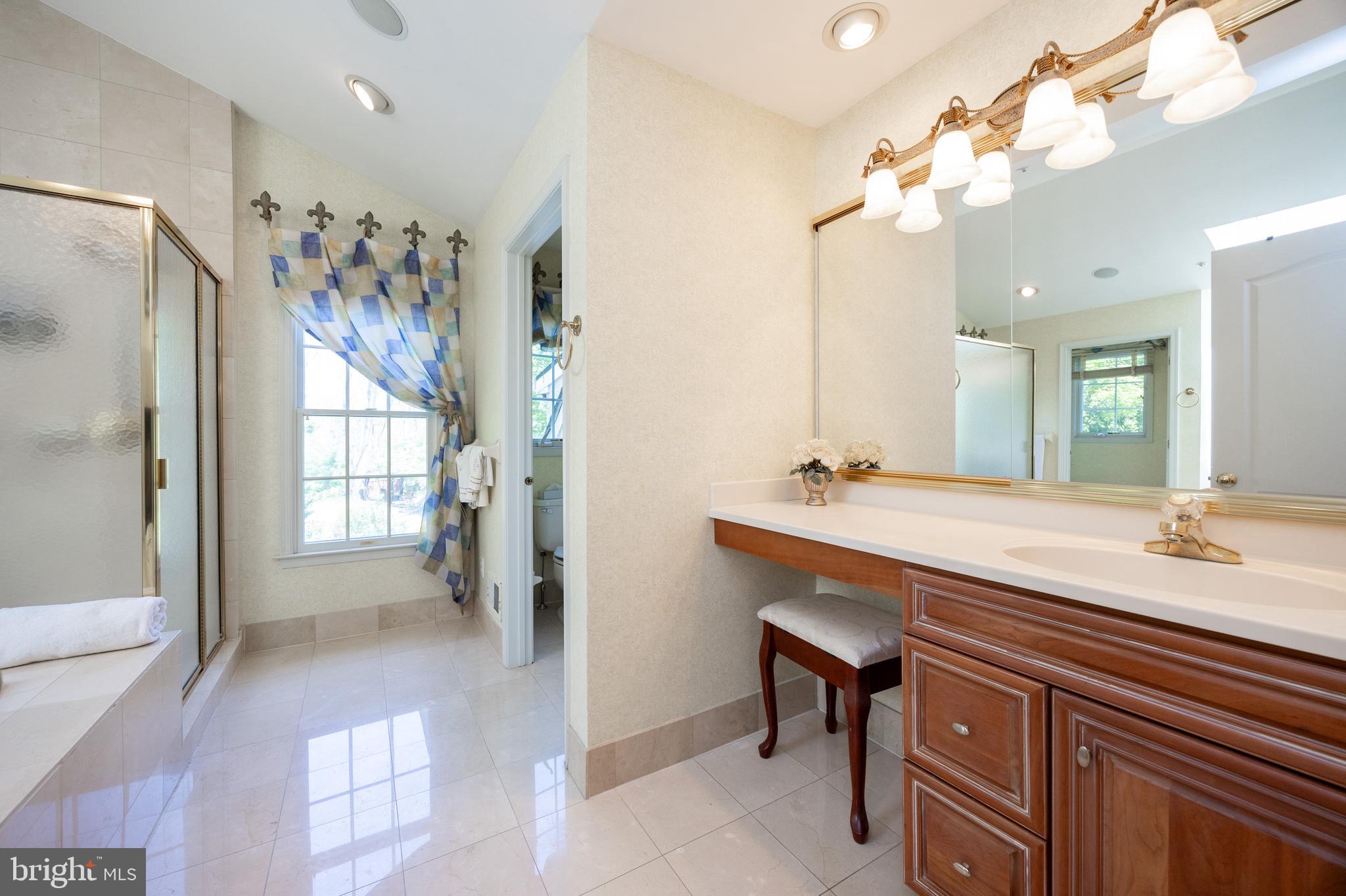 SWEDESFORD CHASE - Residential