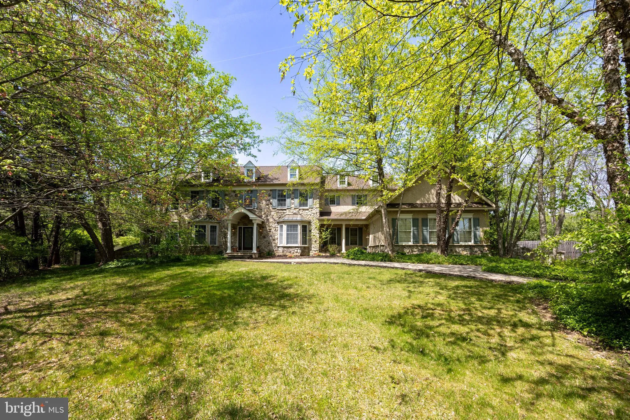 Exton, Pennsylvania 19341, United States, 5 Bedrooms Bedrooms, ,8 BathroomsBathrooms,Residential,Pending,126281