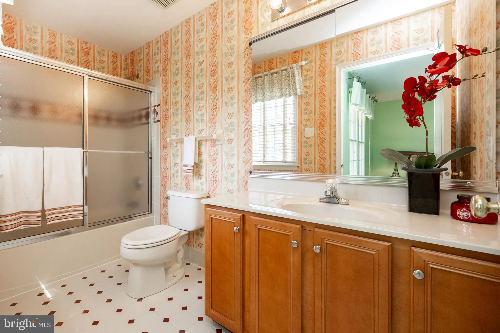 Exton, Pennsylvania 19341, United States, 5 Bedrooms Bedrooms, ,8 BathroomsBathrooms,Residential,Pending,126281