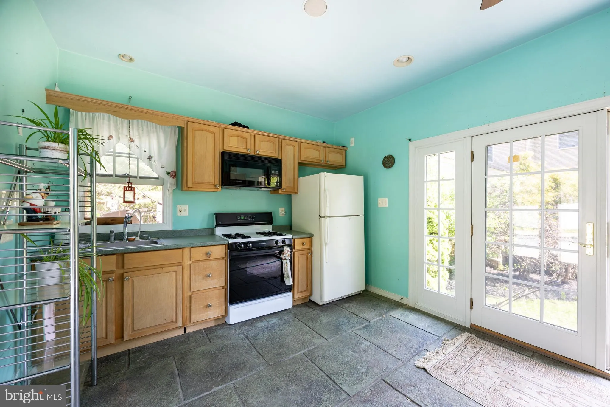 Exton, Pennsylvania 19341, United States, 5 Bedrooms Bedrooms, ,8 BathroomsBathrooms,Residential,Pending,126281