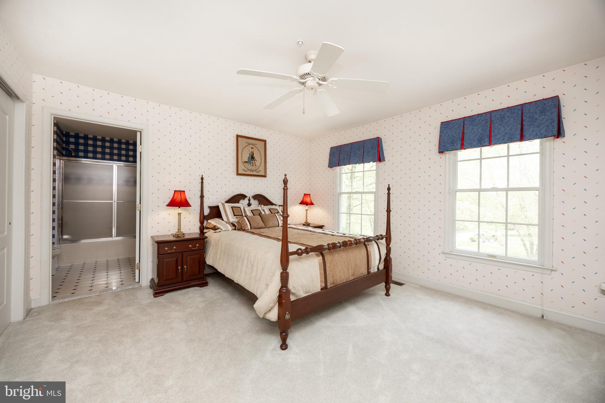 SWEDESFORD CHASE - Residential