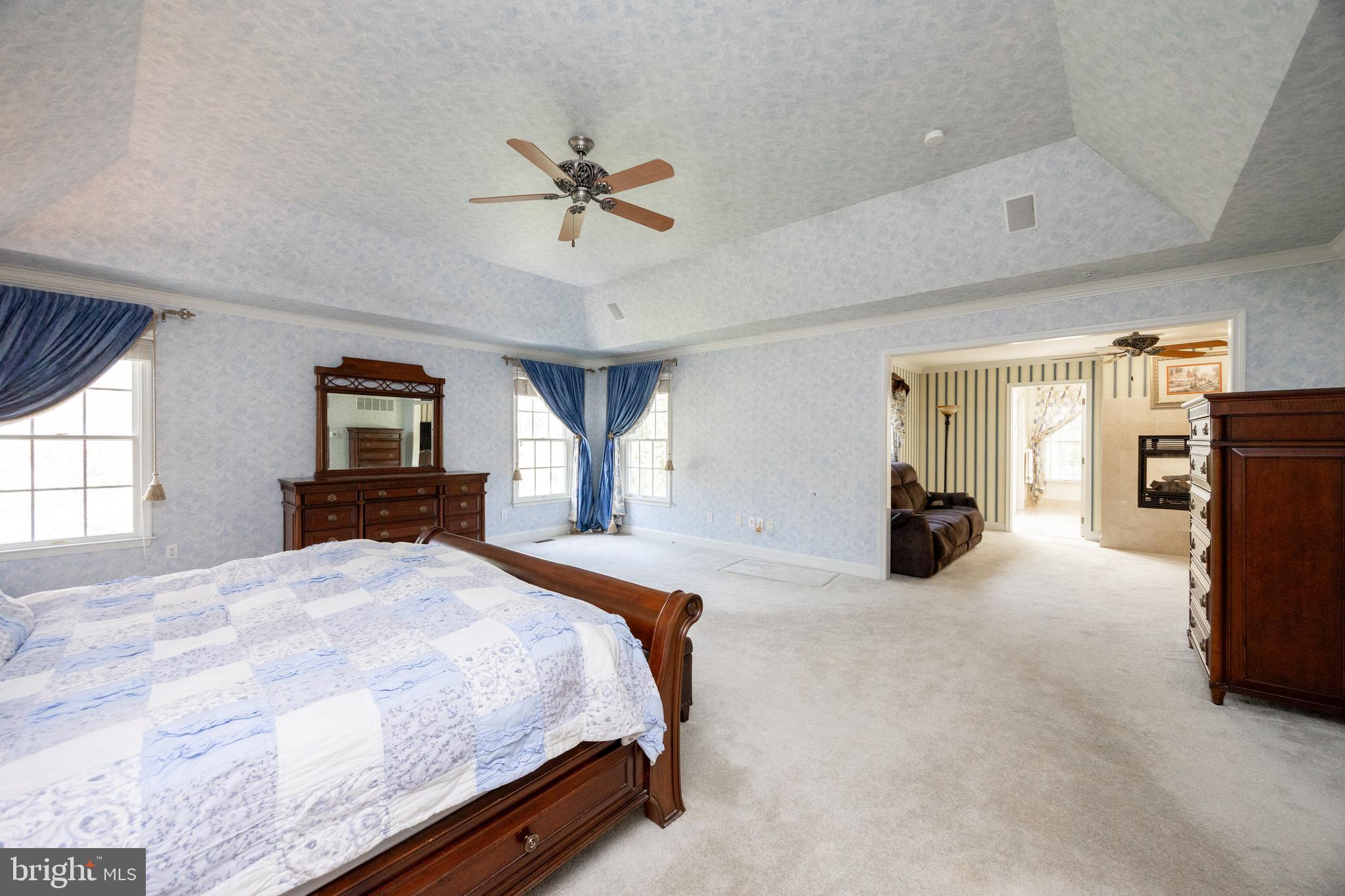 SWEDESFORD CHASE - Residential