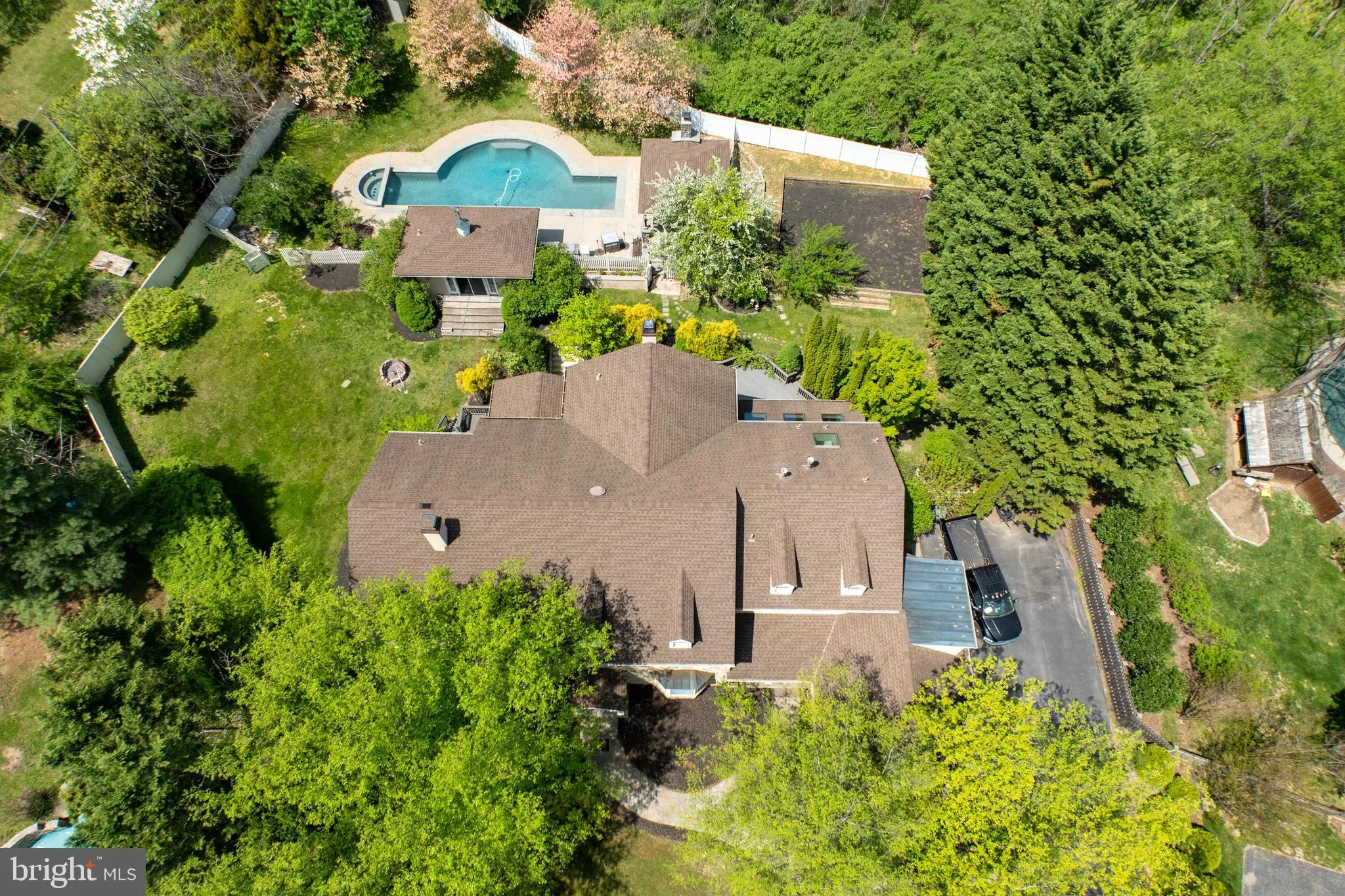 Exton, Pennsylvania 19341, United States, 5 Bedrooms Bedrooms, ,8 BathroomsBathrooms,Residential,Pending,126281