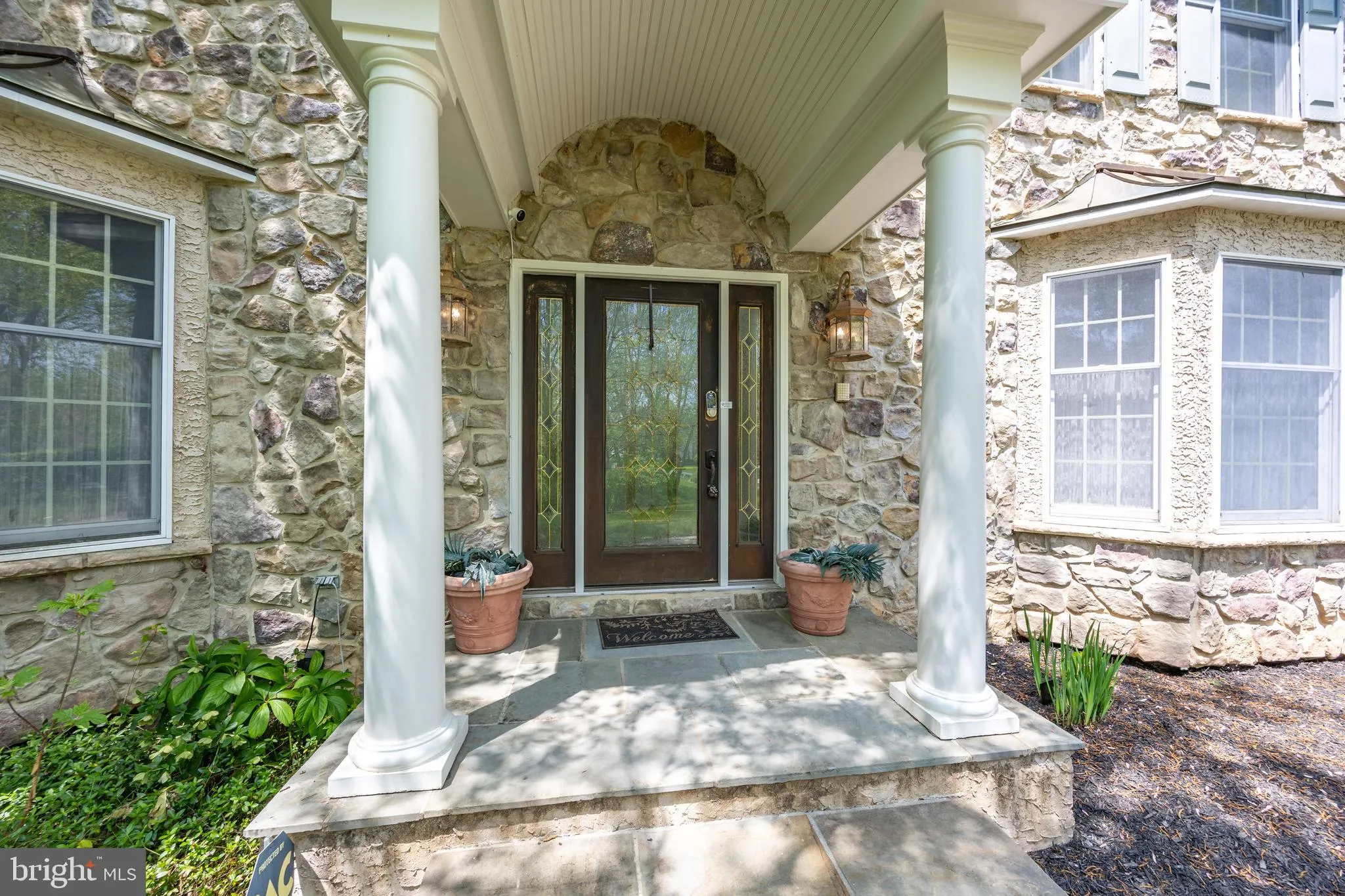 Exton, Pennsylvania 19341, United States, 5 Bedrooms Bedrooms, ,8 BathroomsBathrooms,Residential,Pending,126281