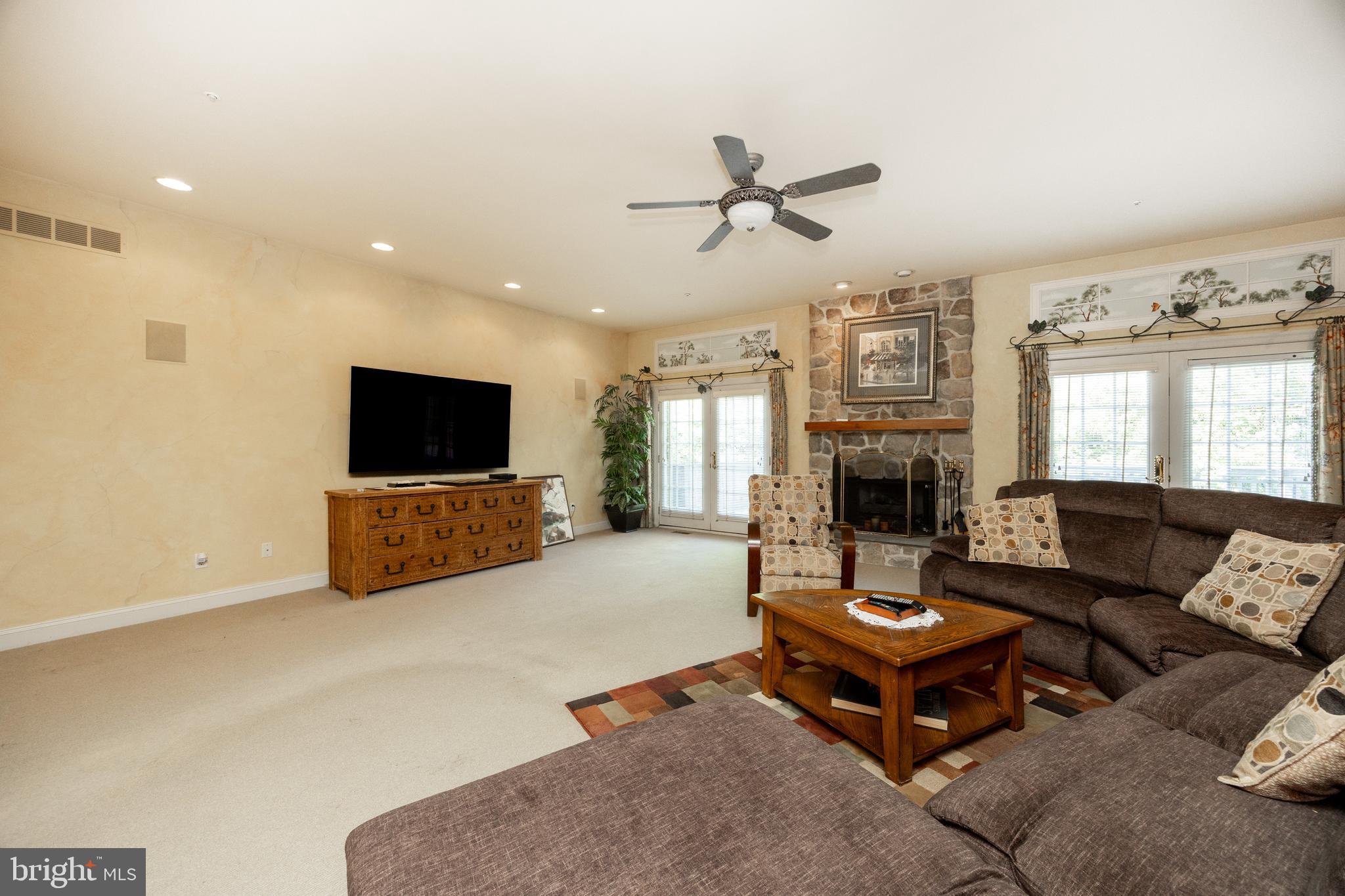 SWEDESFORD CHASE - Residential