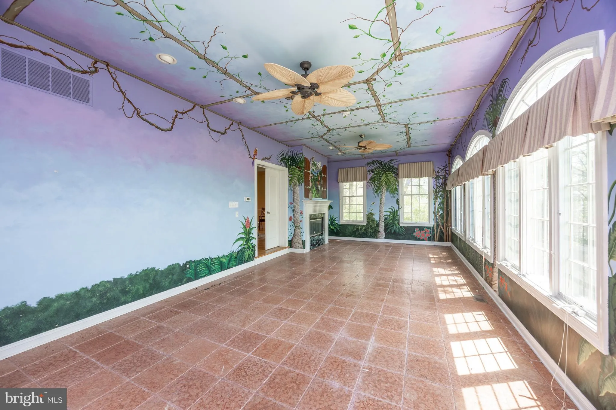 Exton, Pennsylvania 19341, United States, 5 Bedrooms Bedrooms, ,8 BathroomsBathrooms,Residential,Pending,126281