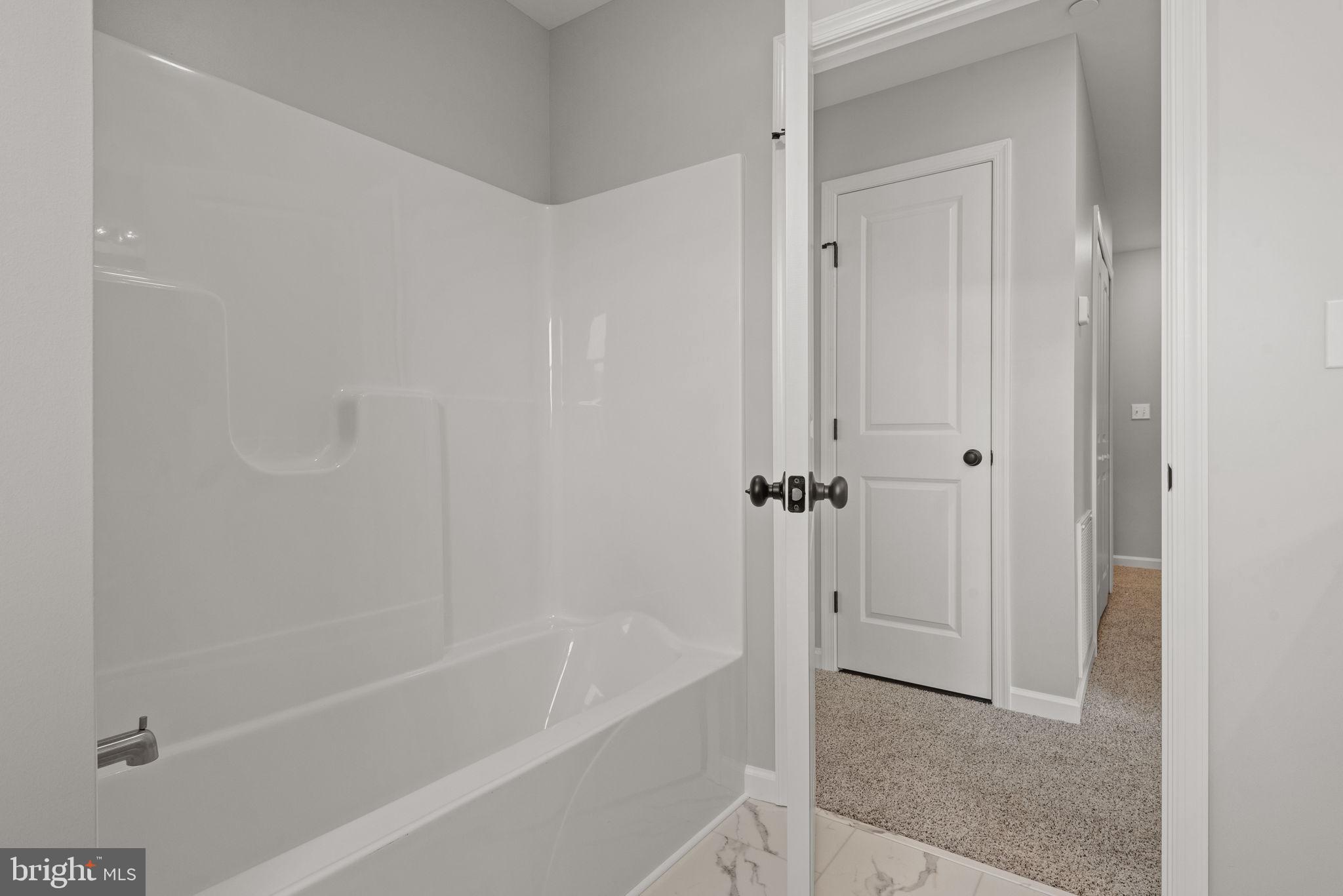 PETERSBURG COMMONS - Residential