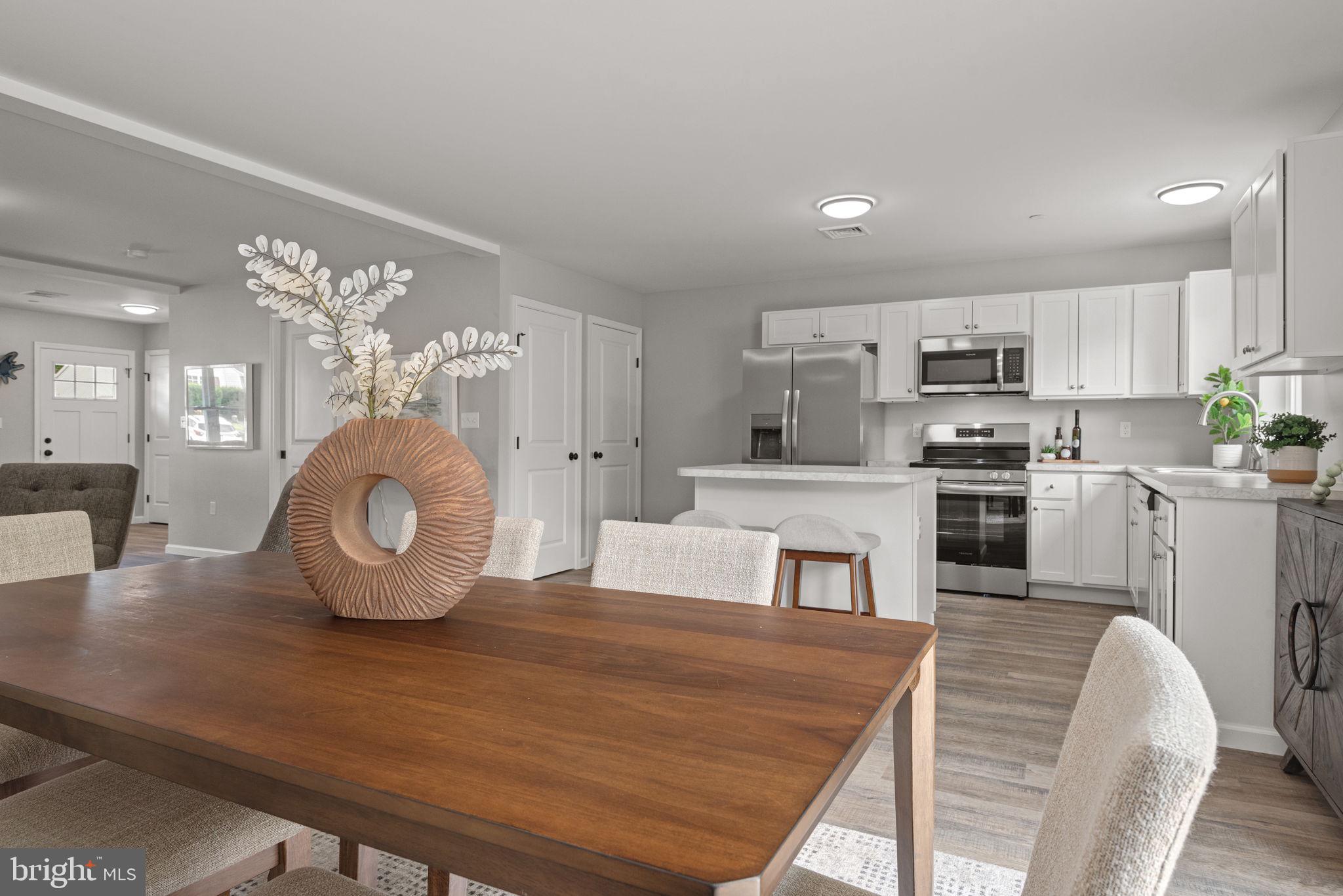 PETERSBURG COMMONS - Residential