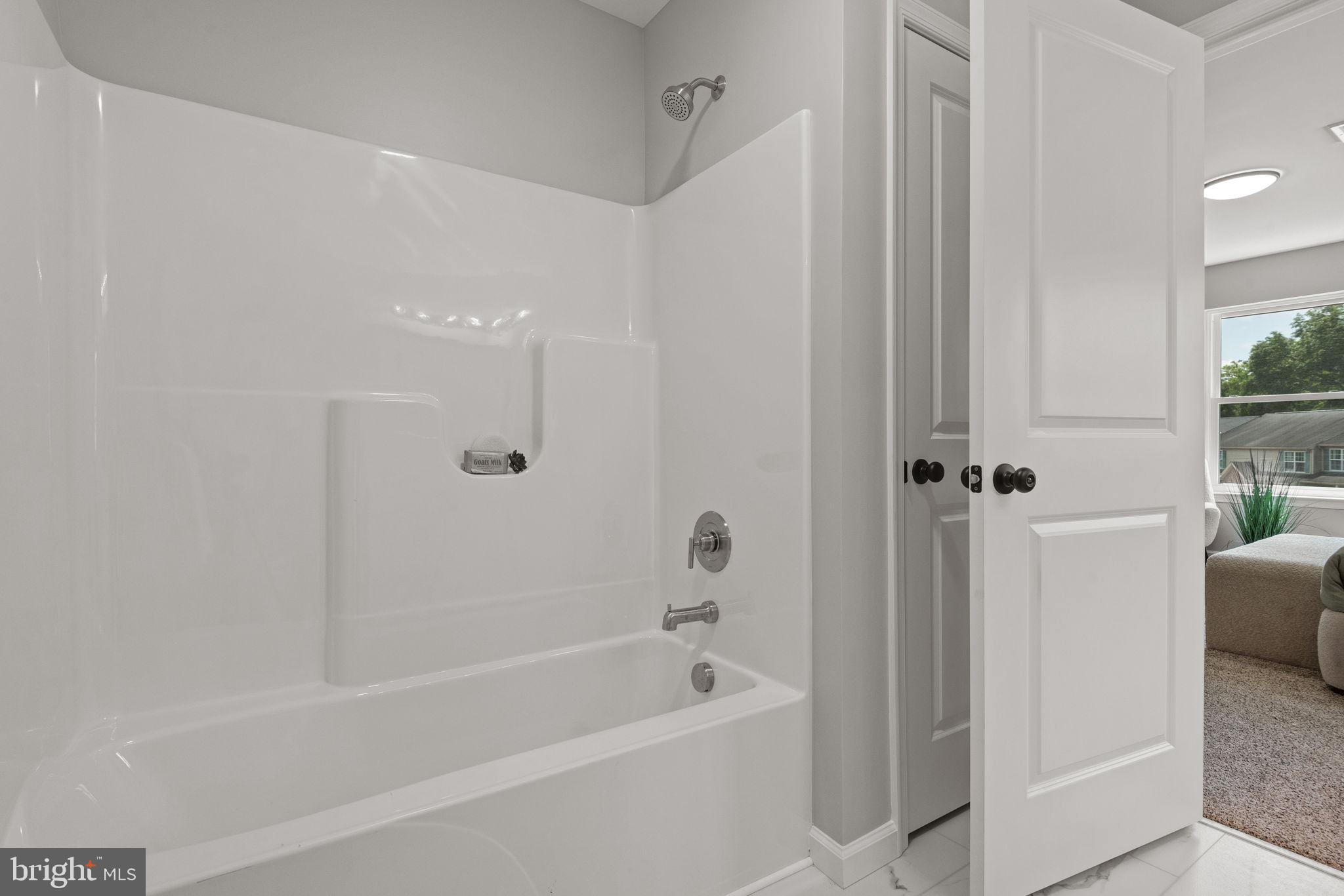 PETERSBURG COMMONS - Residential