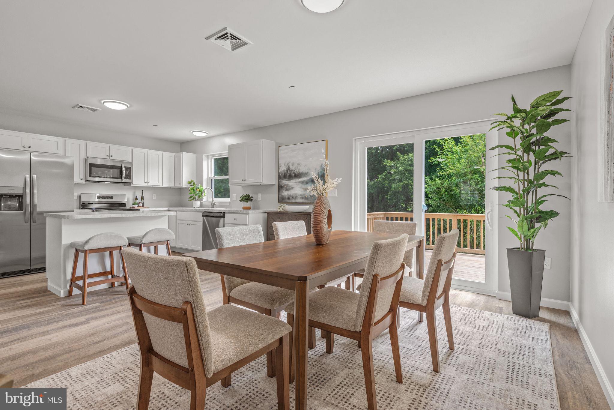 PETERSBURG COMMONS - Residential