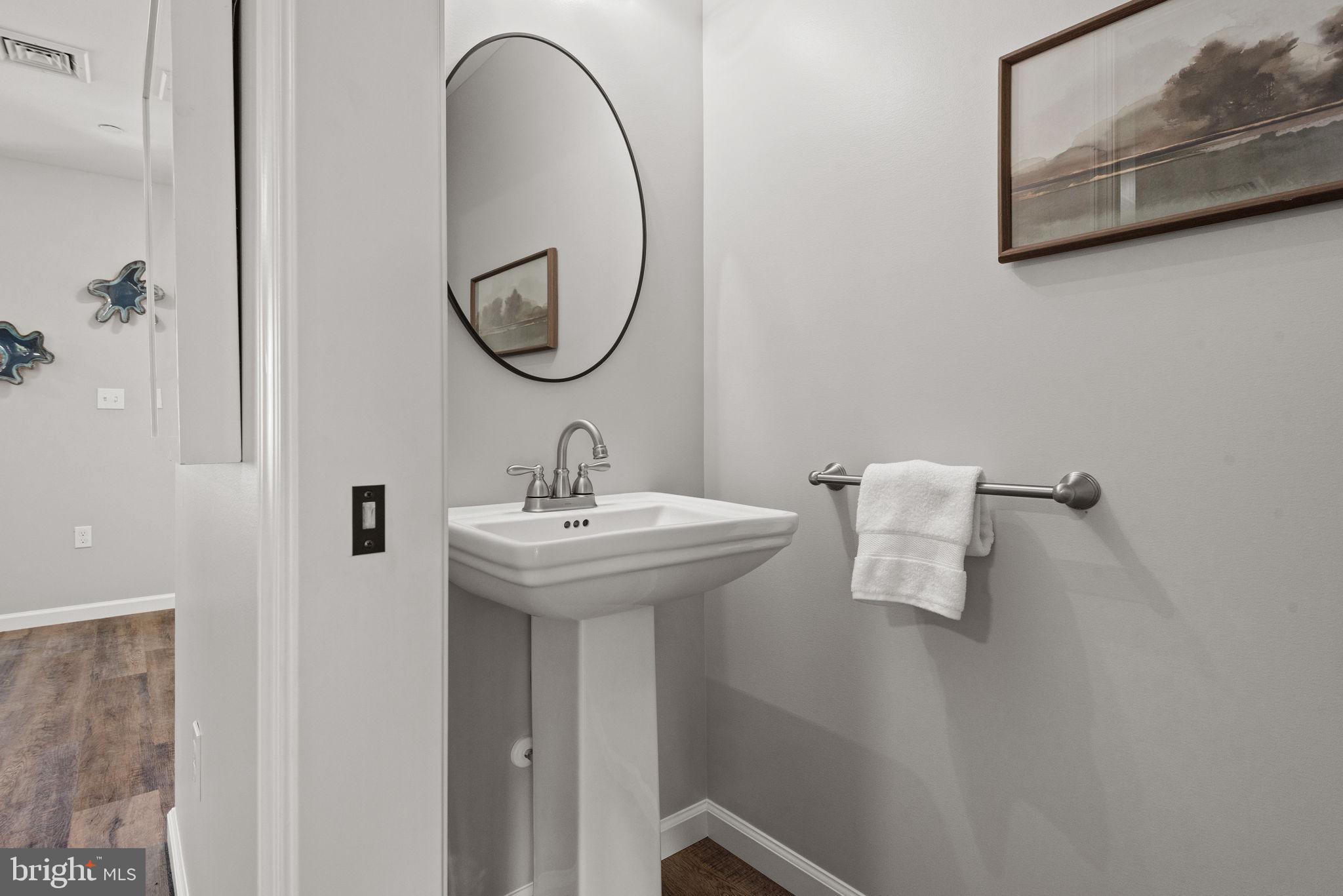 PETERSBURG COMMONS - Residential