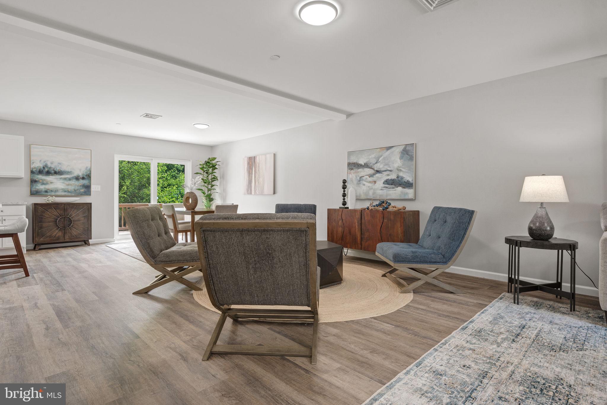 PETERSBURG COMMONS - Residential